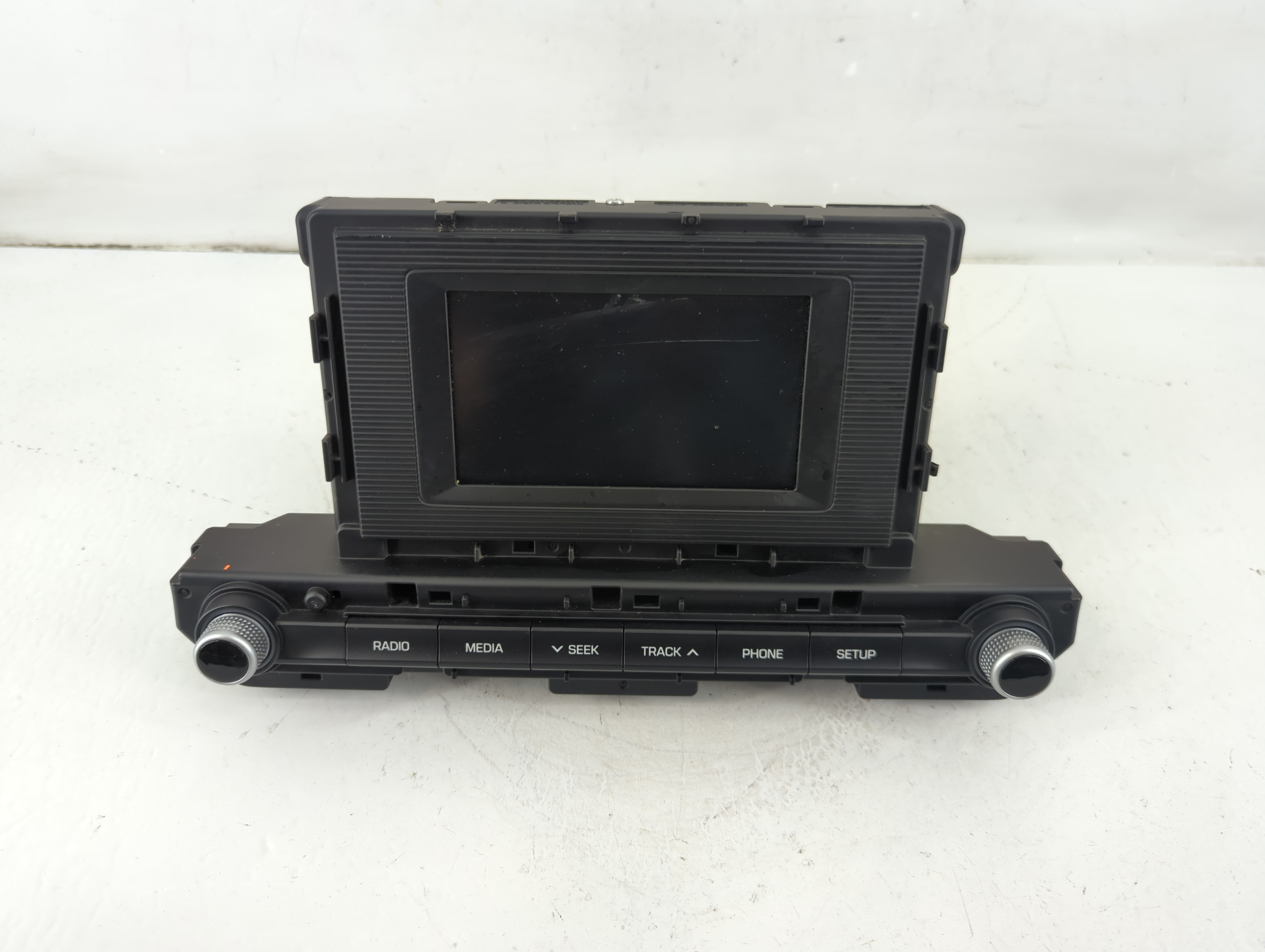 2019-2020 Hyundai Elantra Am Fm Cd Player Radio Receiver 1102465 - Oemusedautoparts1.com