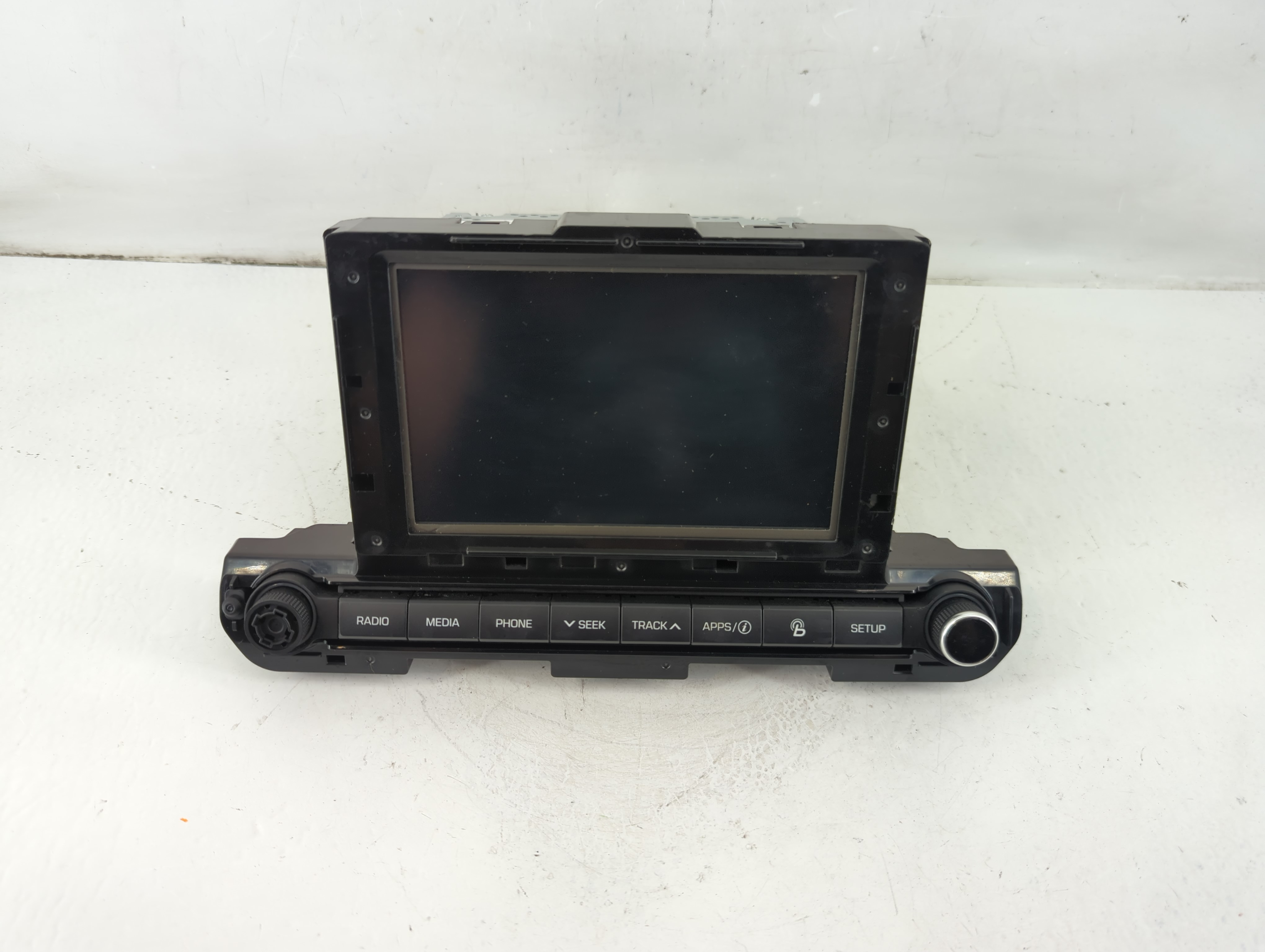 2017-2018 Hyundai Elantra Am Fm Cd Player Radio Receiver 1102468 - Oemusedautoparts1.com