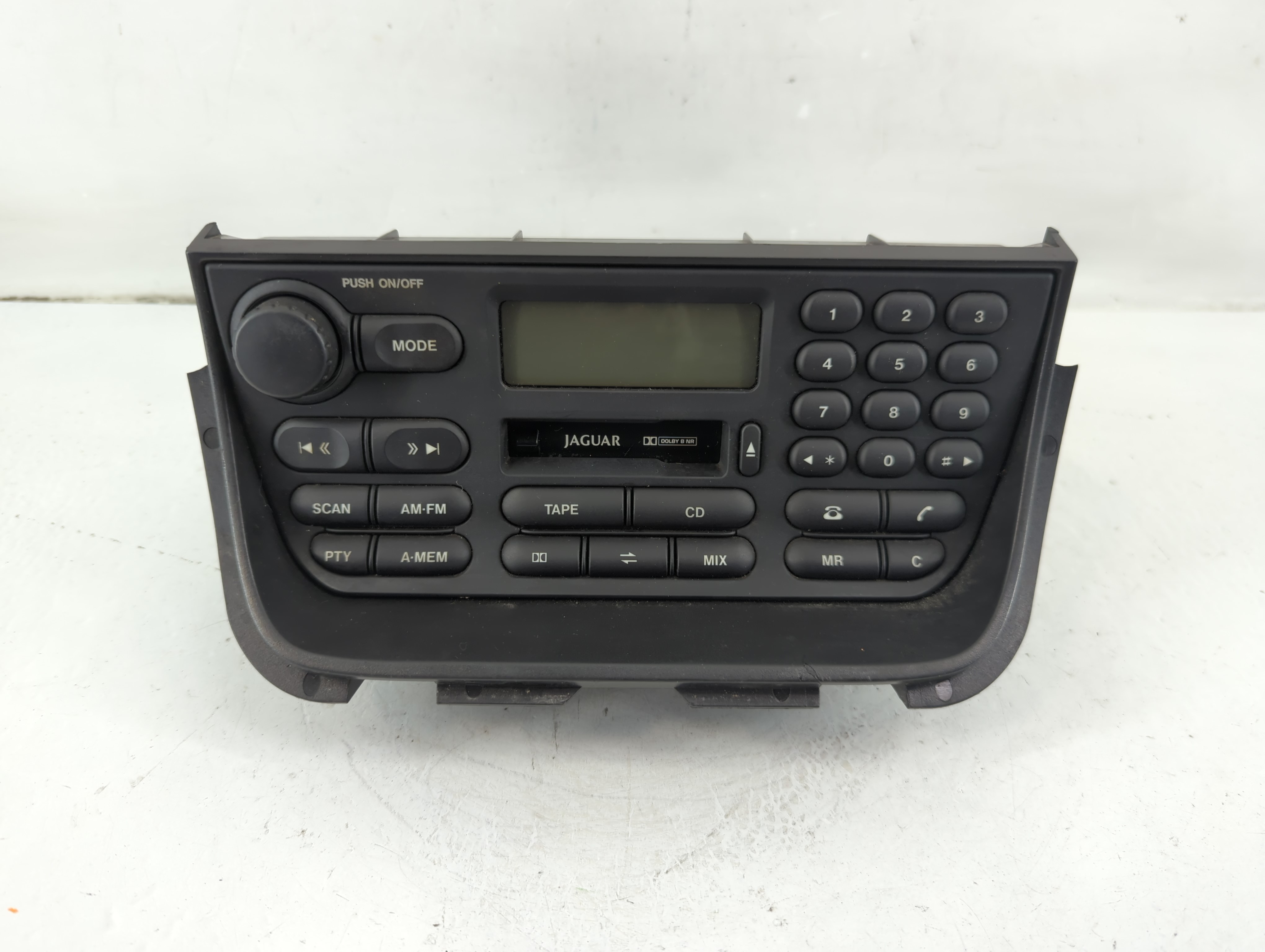 1998-1999 Jaguar Xj8 Am Fm Cd Player Radio Receiver 1102469 - Oemusedautoparts1.com