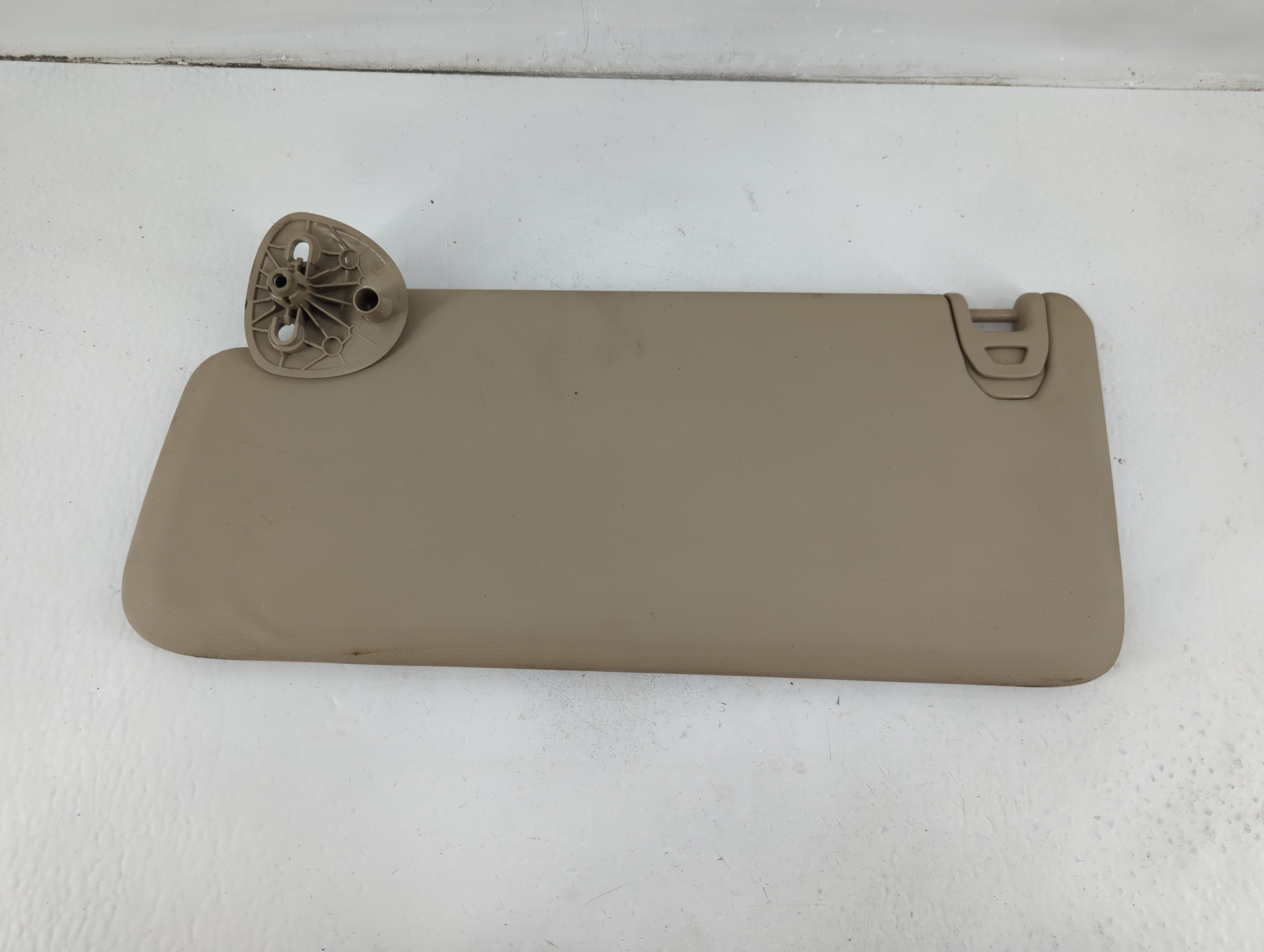 Picture of Dodge Ram 2500 Driver Sun Visor Mirror Left Sunvisor Beige 1102476