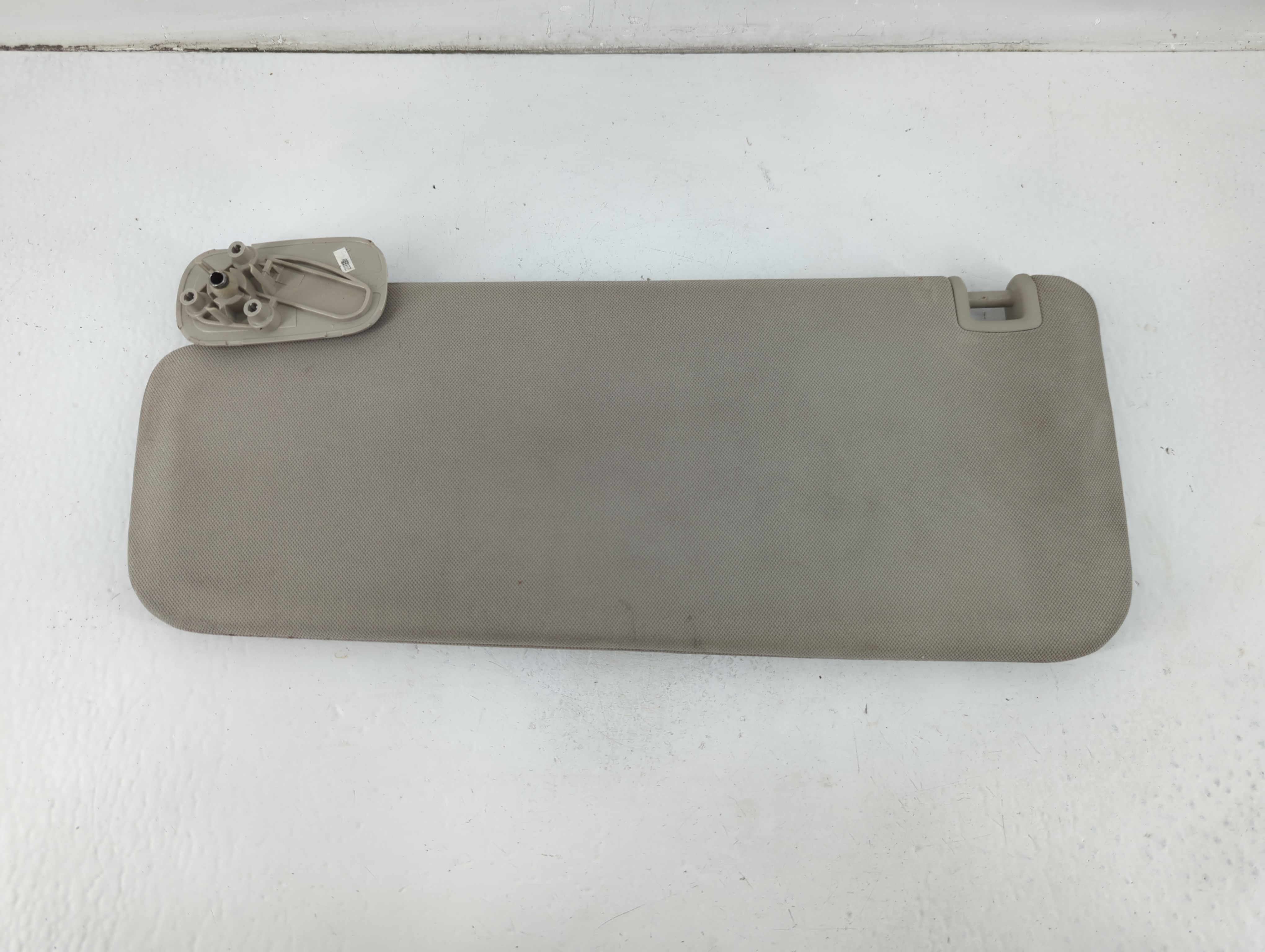 Picture of Chevrolet Silverado 1500 Driver Sun Visor Mirror Left Sunvisor Grey 1102479