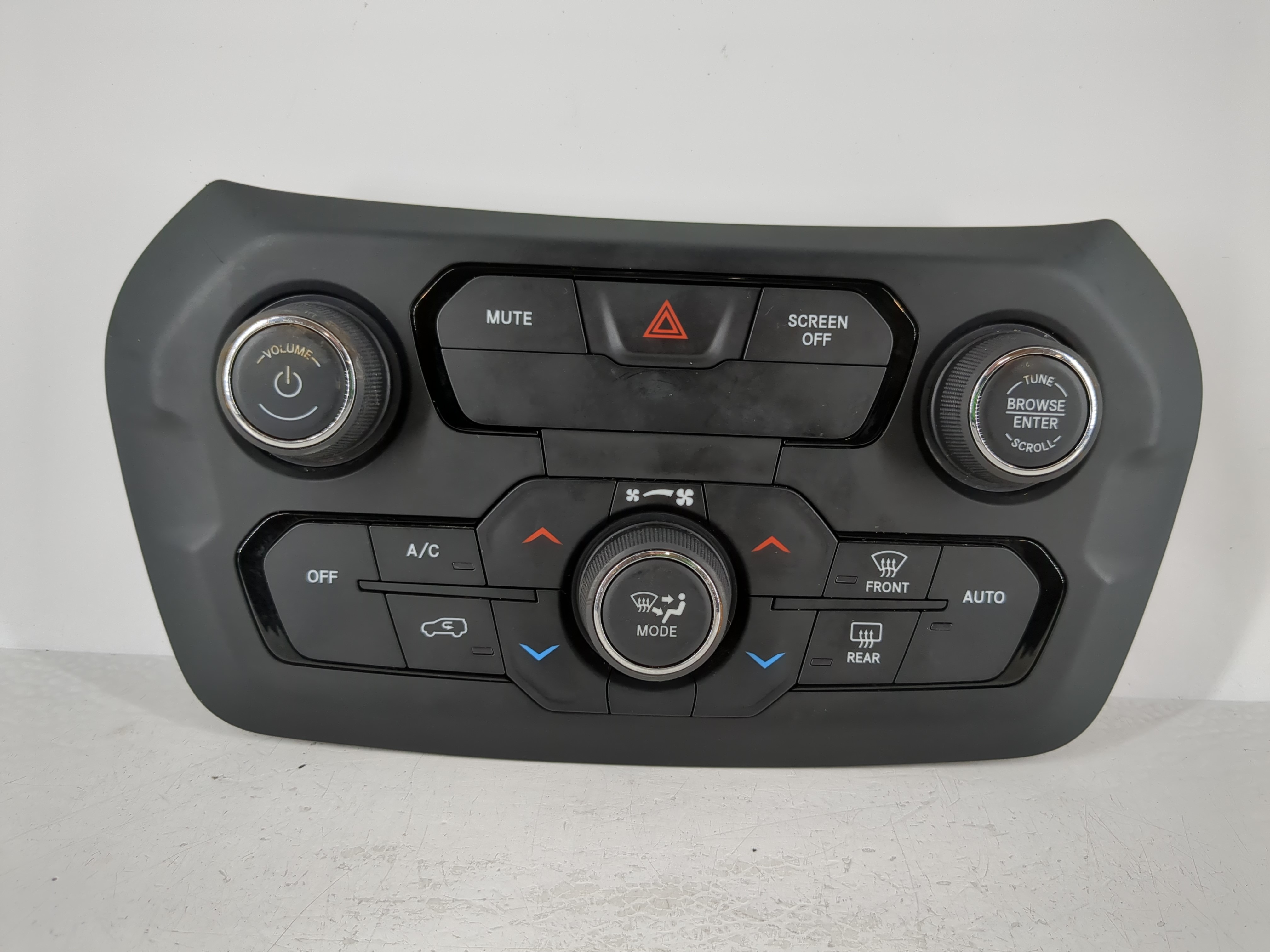 2018-2020 Jeep Renegade Ac Heater Climate Control 07356941380 1102484 - Oemusedautoparts1.com
