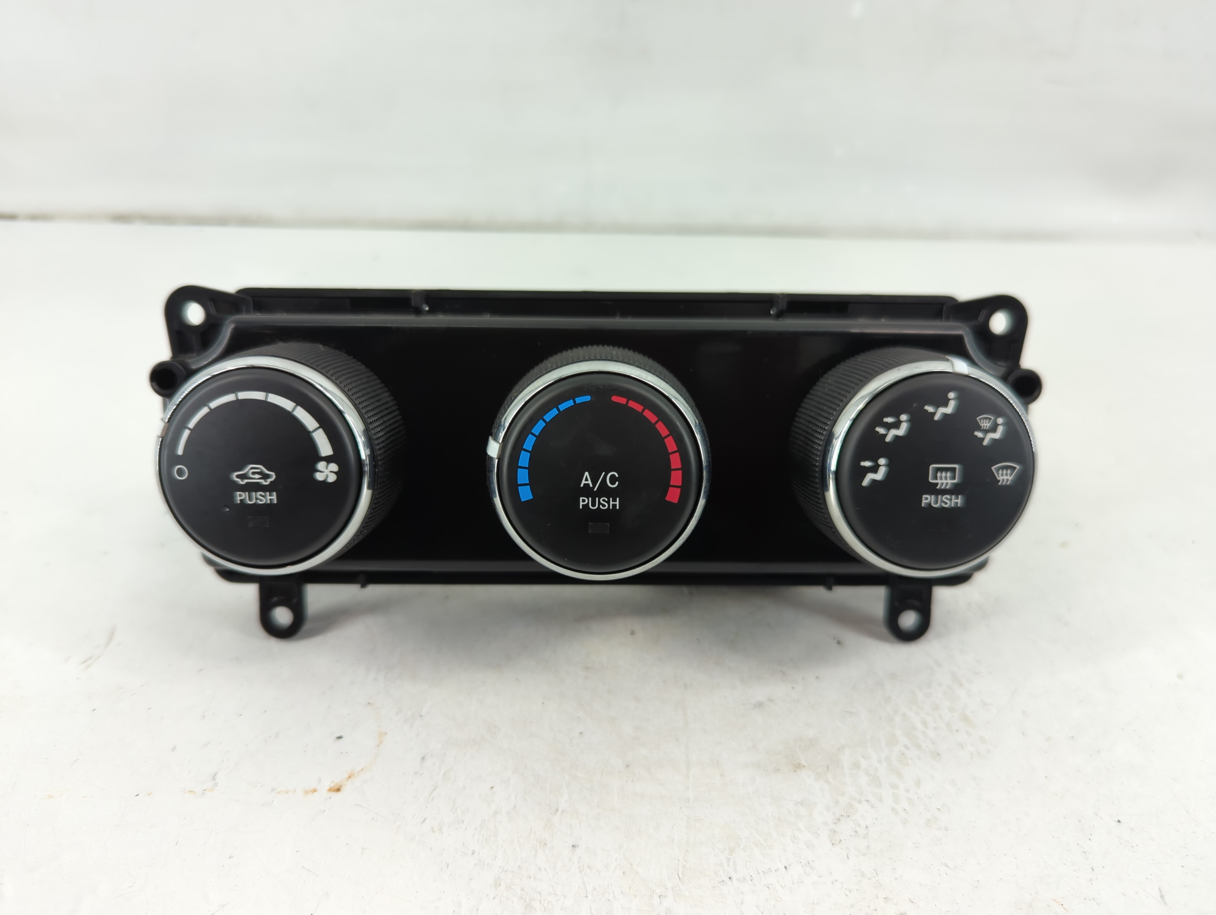 Picture of Jeep Compass Ac Heater Climate Control P55111278af 1102571