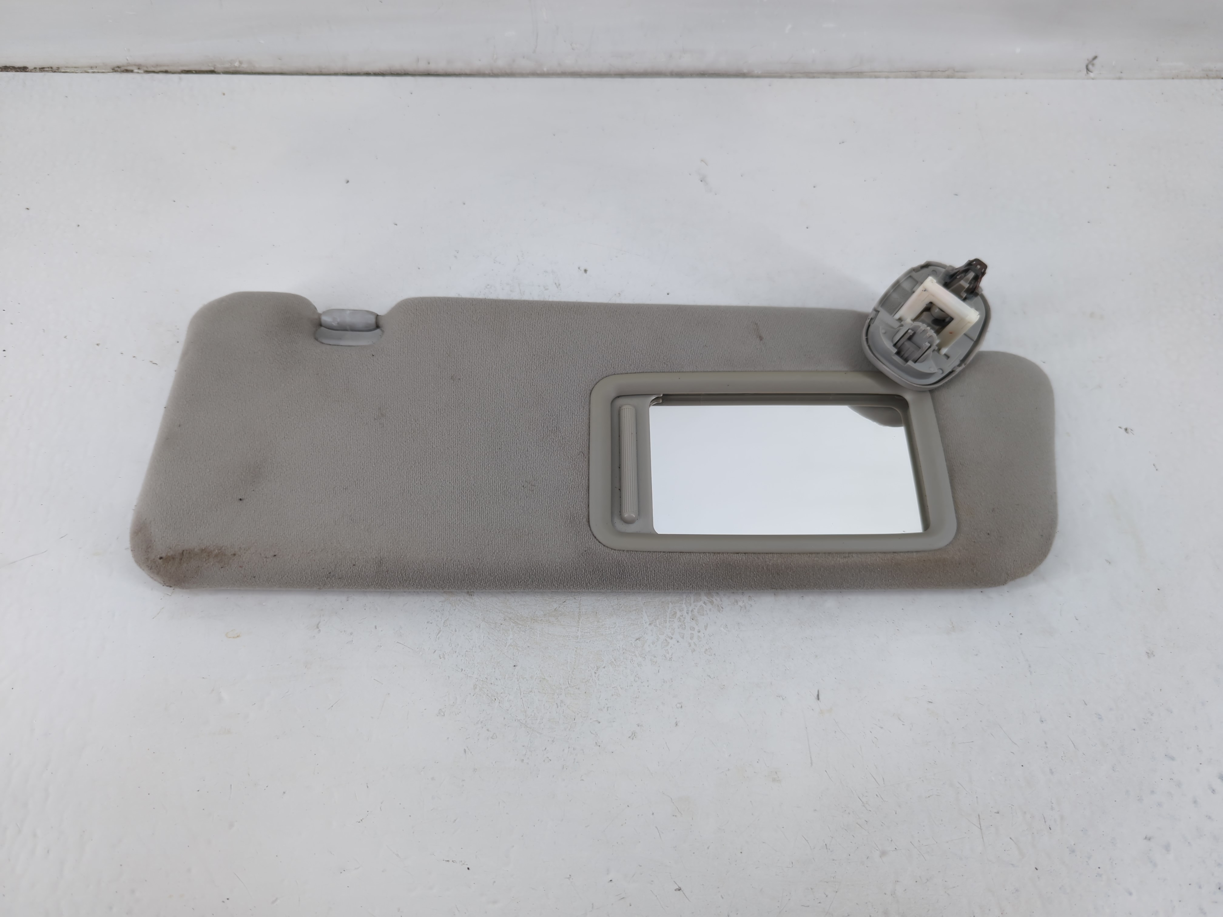 Picture of 2010-2015 Toyota Prius Passenger Sun Visor Mirror Right Sunvisor Grey 1102578