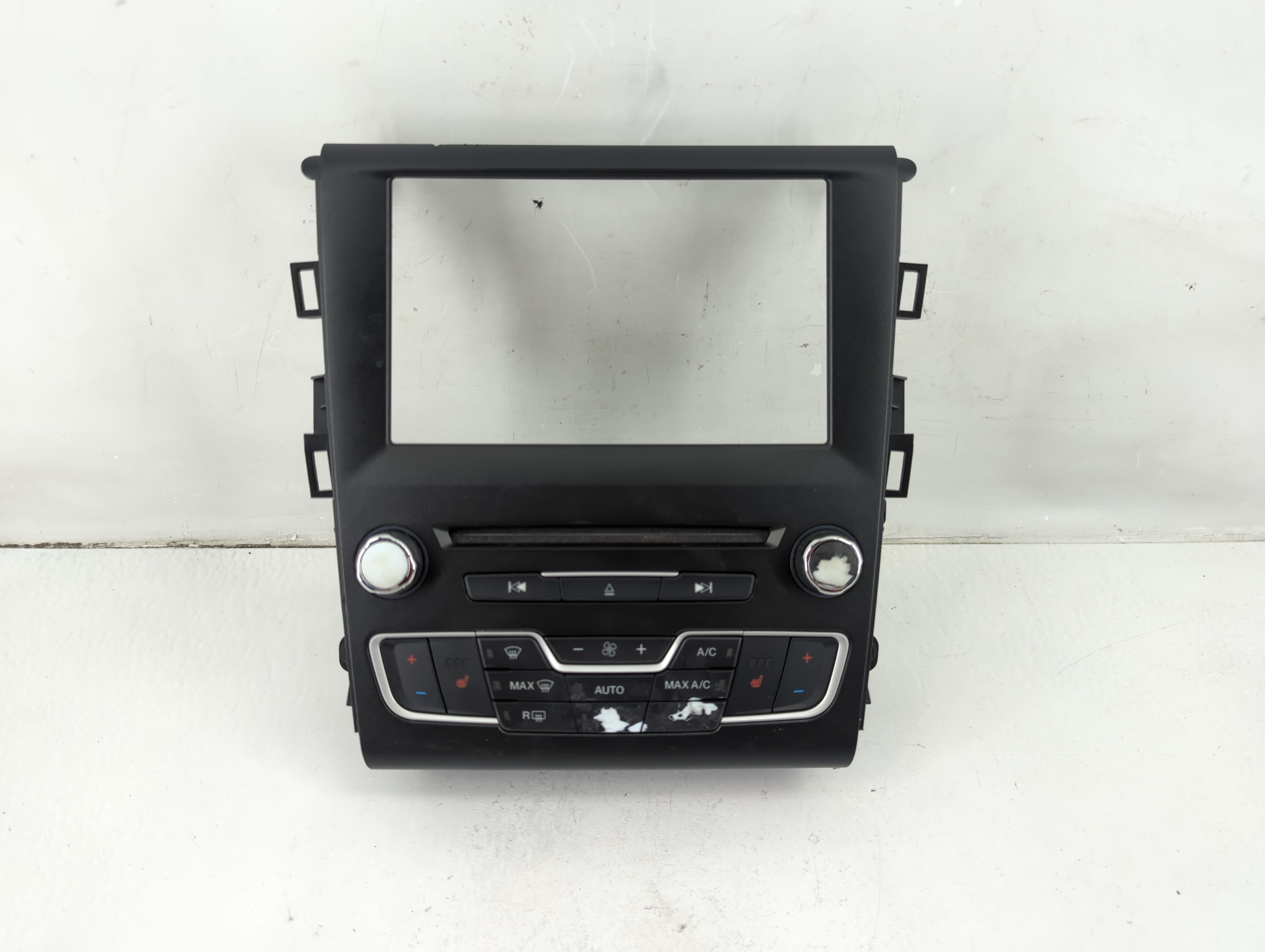 Picture of 2016-2020 Ford Fusion Am Fm Cd Player Radio Receiver 1102610