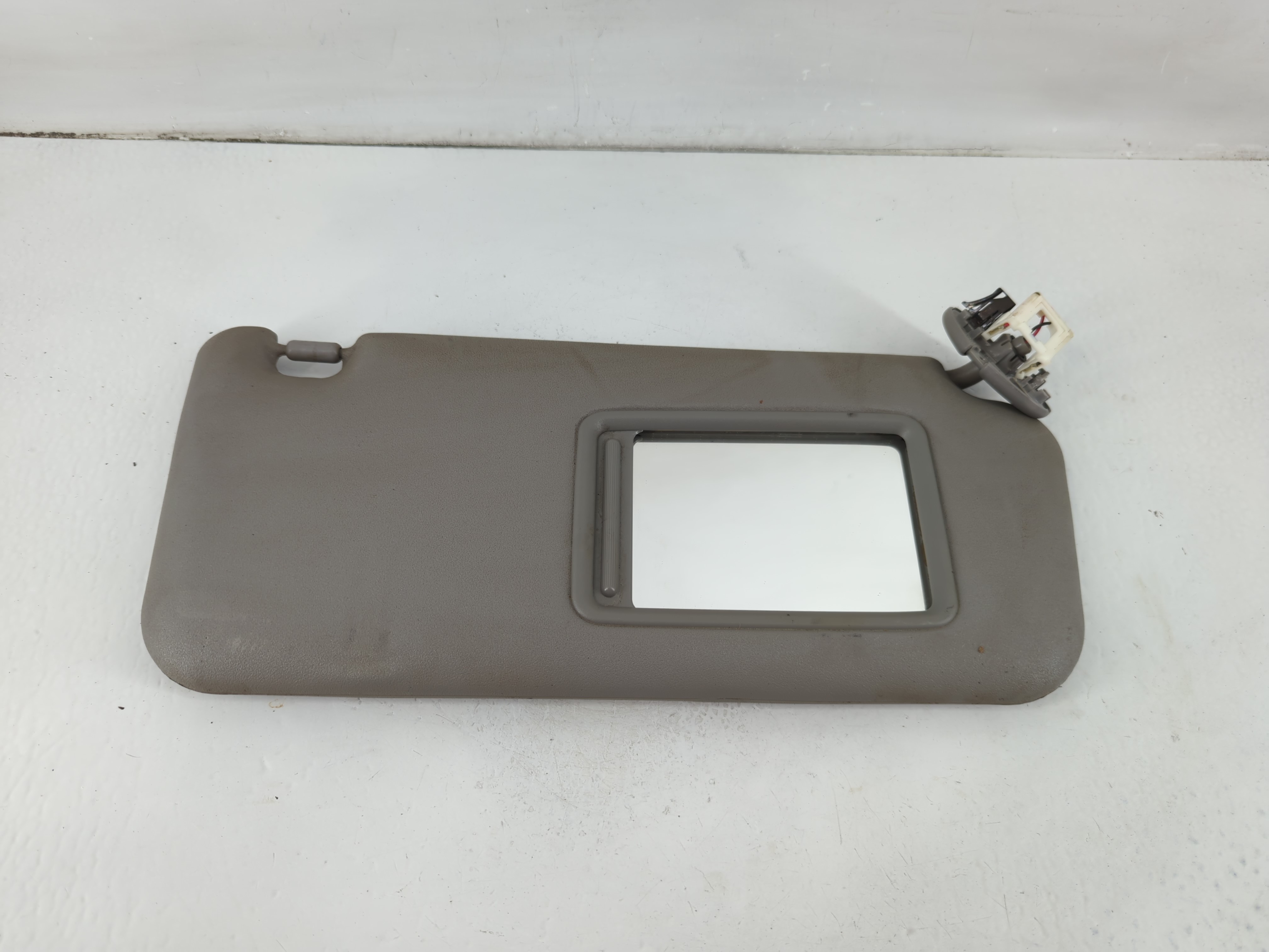 Picture of 2006-2009 Toyota Rav4 Passenger Sun Visor Mirror Right Sunvisor Grey 1102624