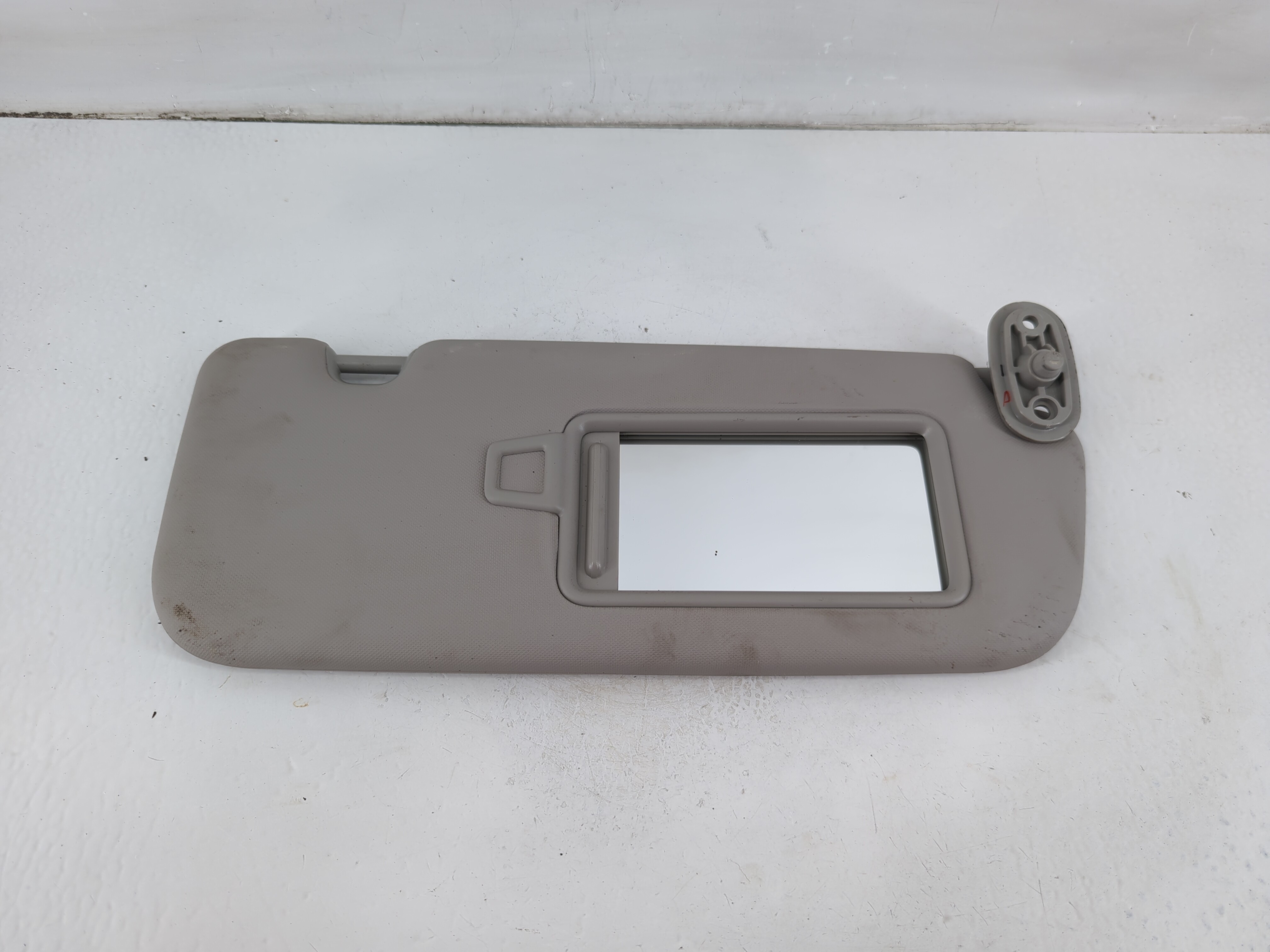 Picture of 2017-2018 Kia Forte Passenger Sun Visor Mirror Right Sunvisor Light Gray 1102625