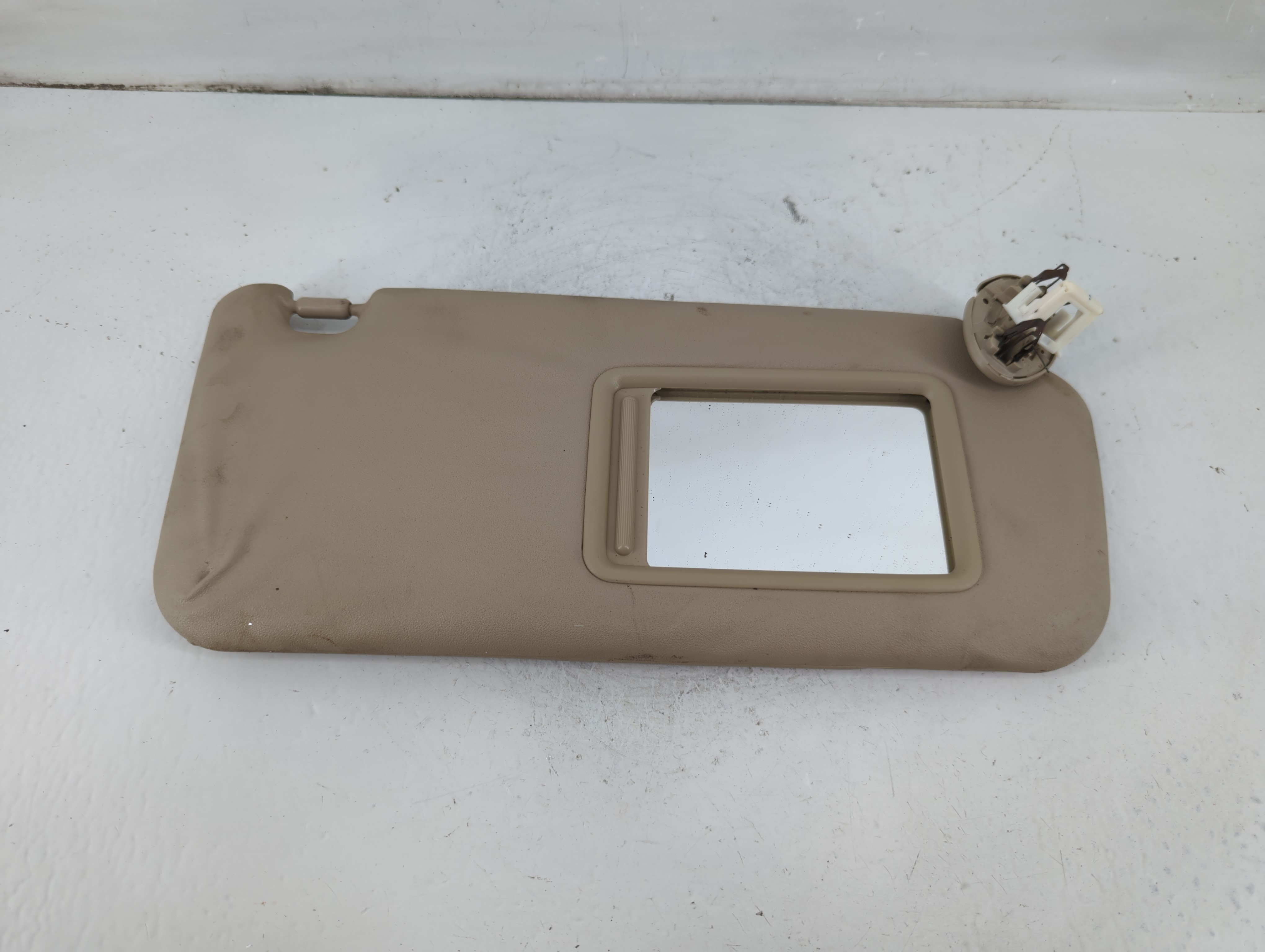 2006-2009 Toyota Rav4 Passenger Sun Visor Mirror Right Sunvisor Tan 1102656 - Oemusedautoparts1.com