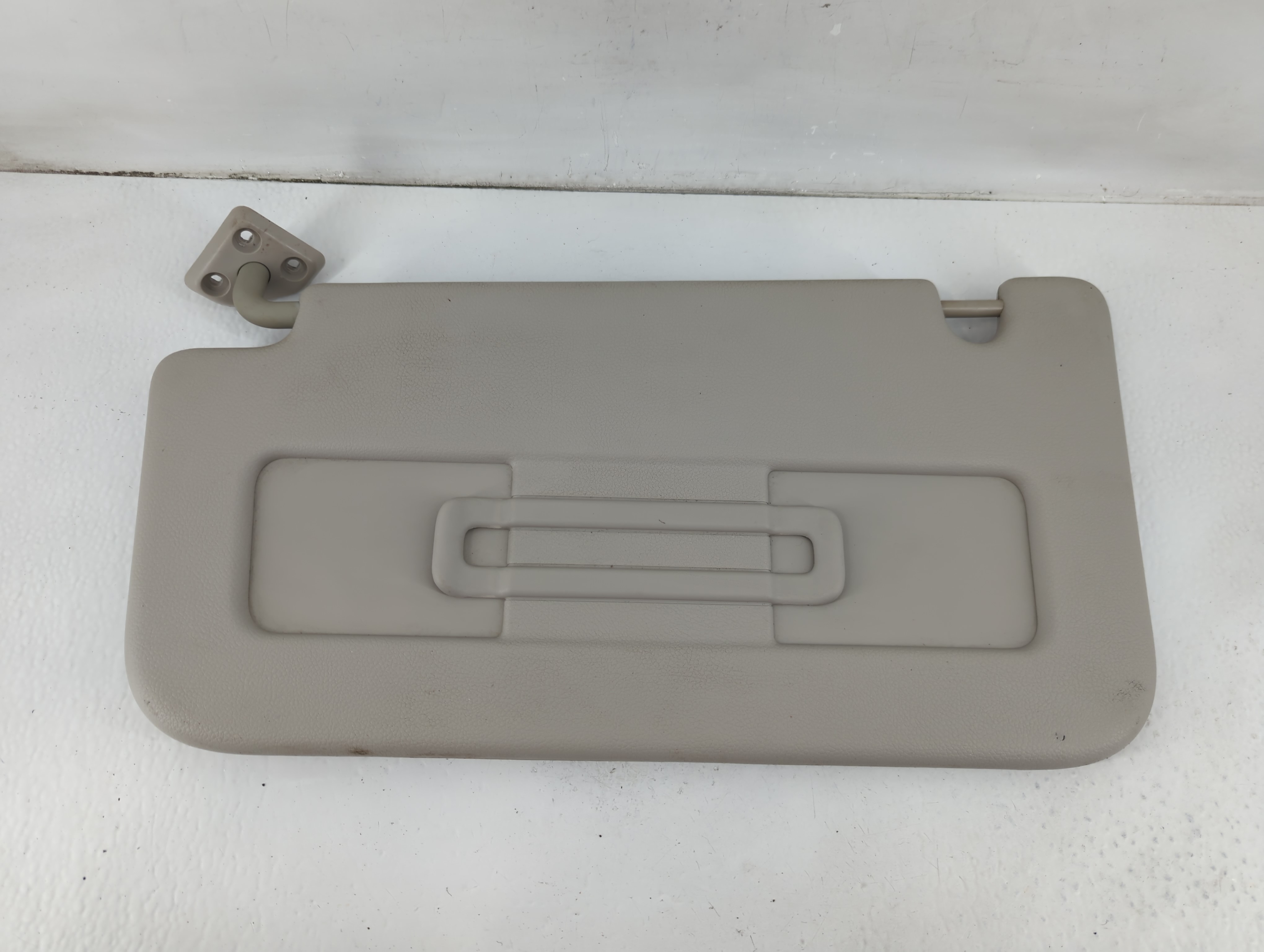 Picture of 2012-2020 Nissan Nv2500 Passenger Sun Visor Mirror Right Sunvisor Grey 1102672
