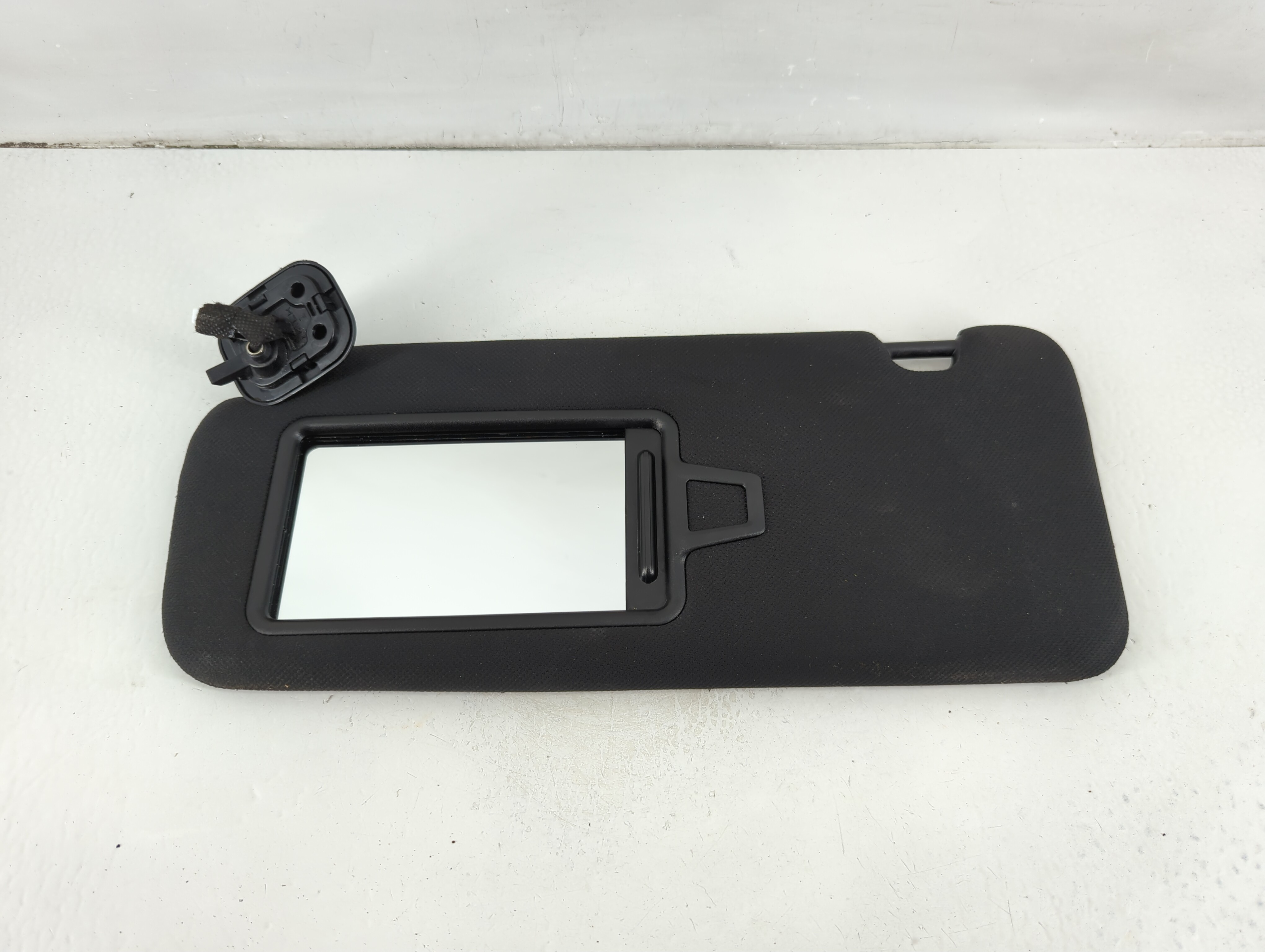 2019-2021 Genesis G70 Driver Sun Visor Mirror Left Sunvisor Black 1102674 - Oemusedautoparts1.com
