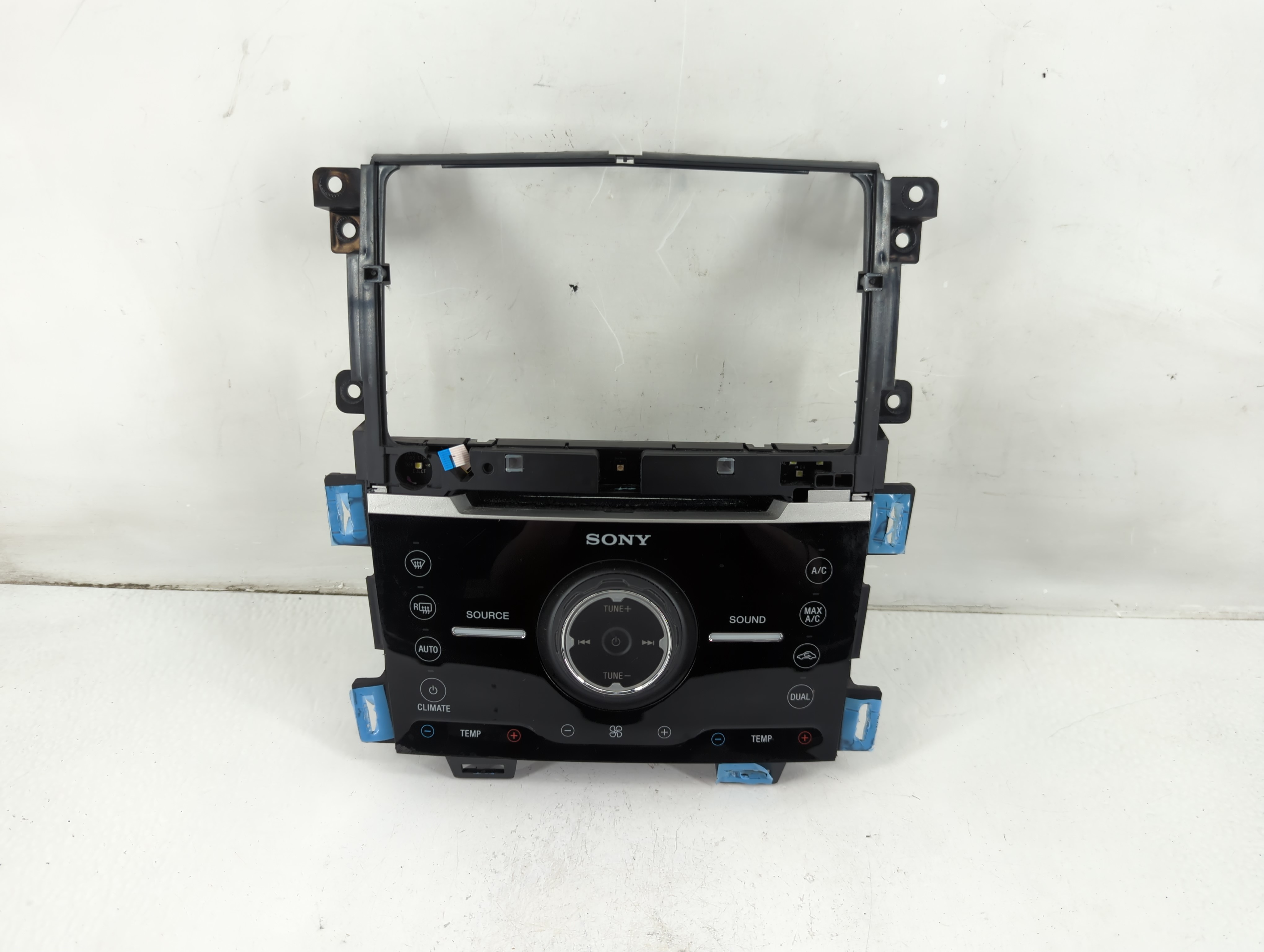 2014-2014 Ford Edge Am Fm Cd Player Radio Receiver 1102703 - Oemusedautoparts1.com
