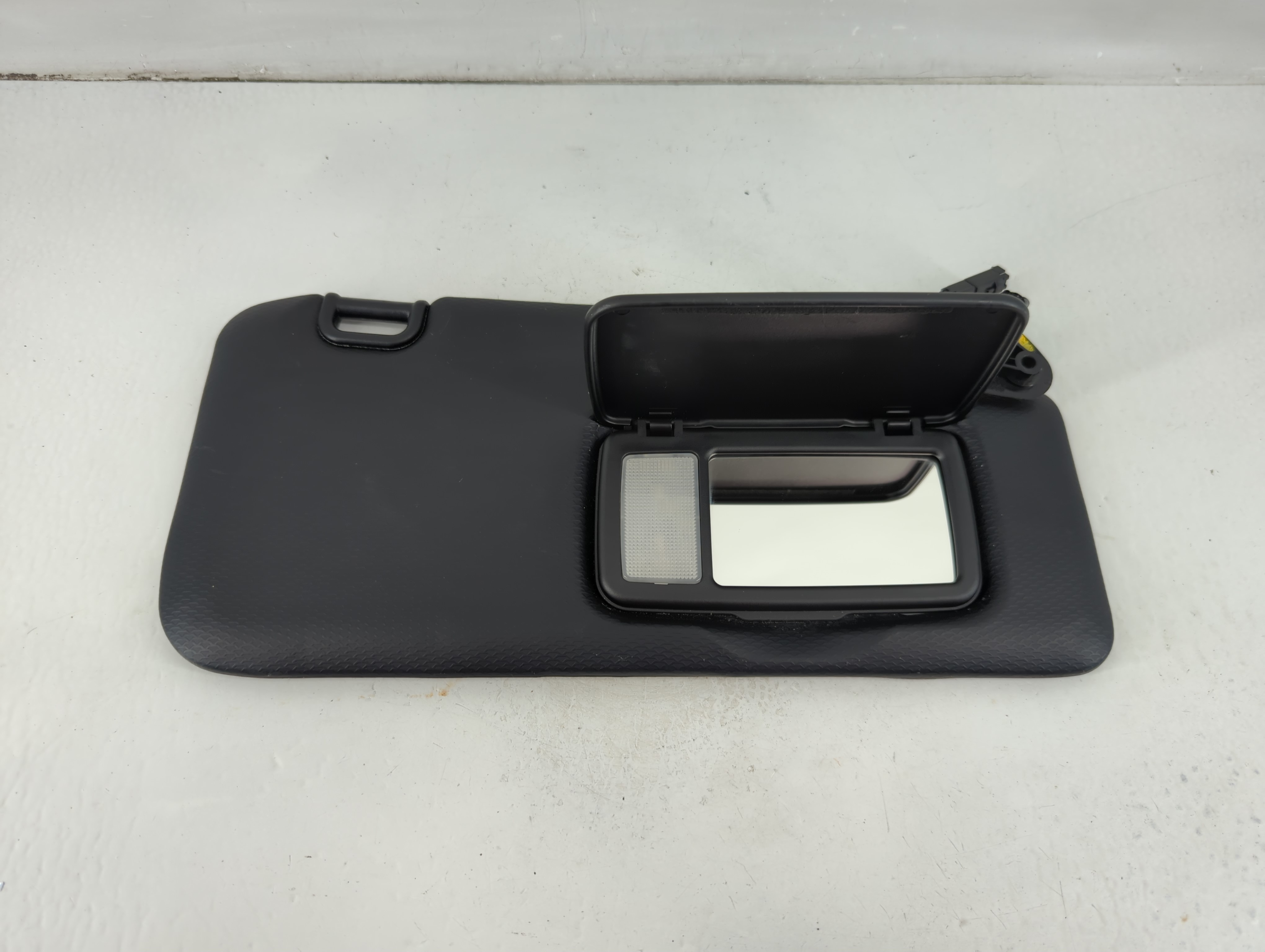 Picture of 2013 Subaru Brz Passenger Sun Visor Mirror Right Sunvisor Black 1102725