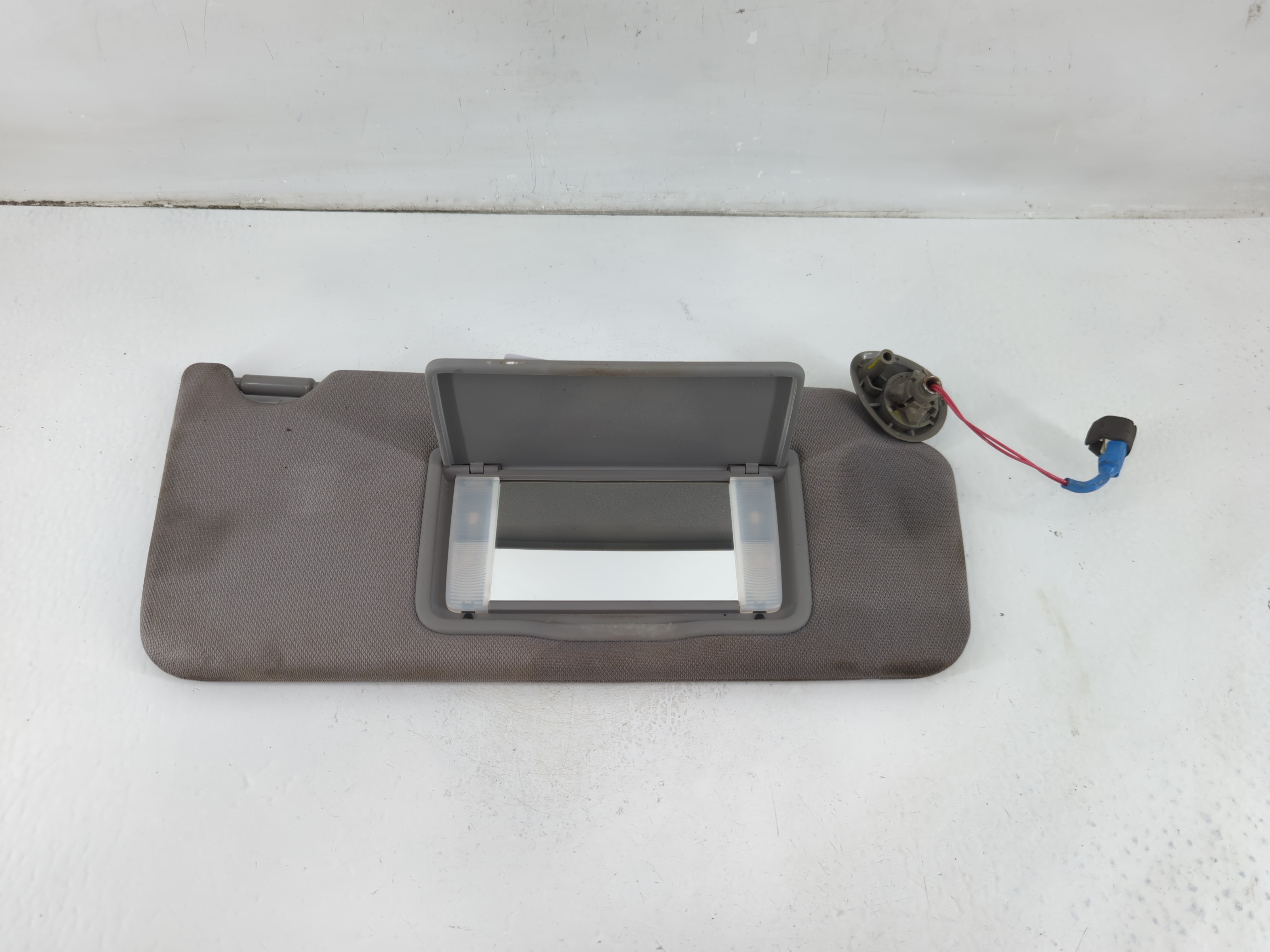 2013-2017 Honda Accord Passenger Sun Visor Mirror Right Sunvisor 1102741 - Oemusedautoparts1.com