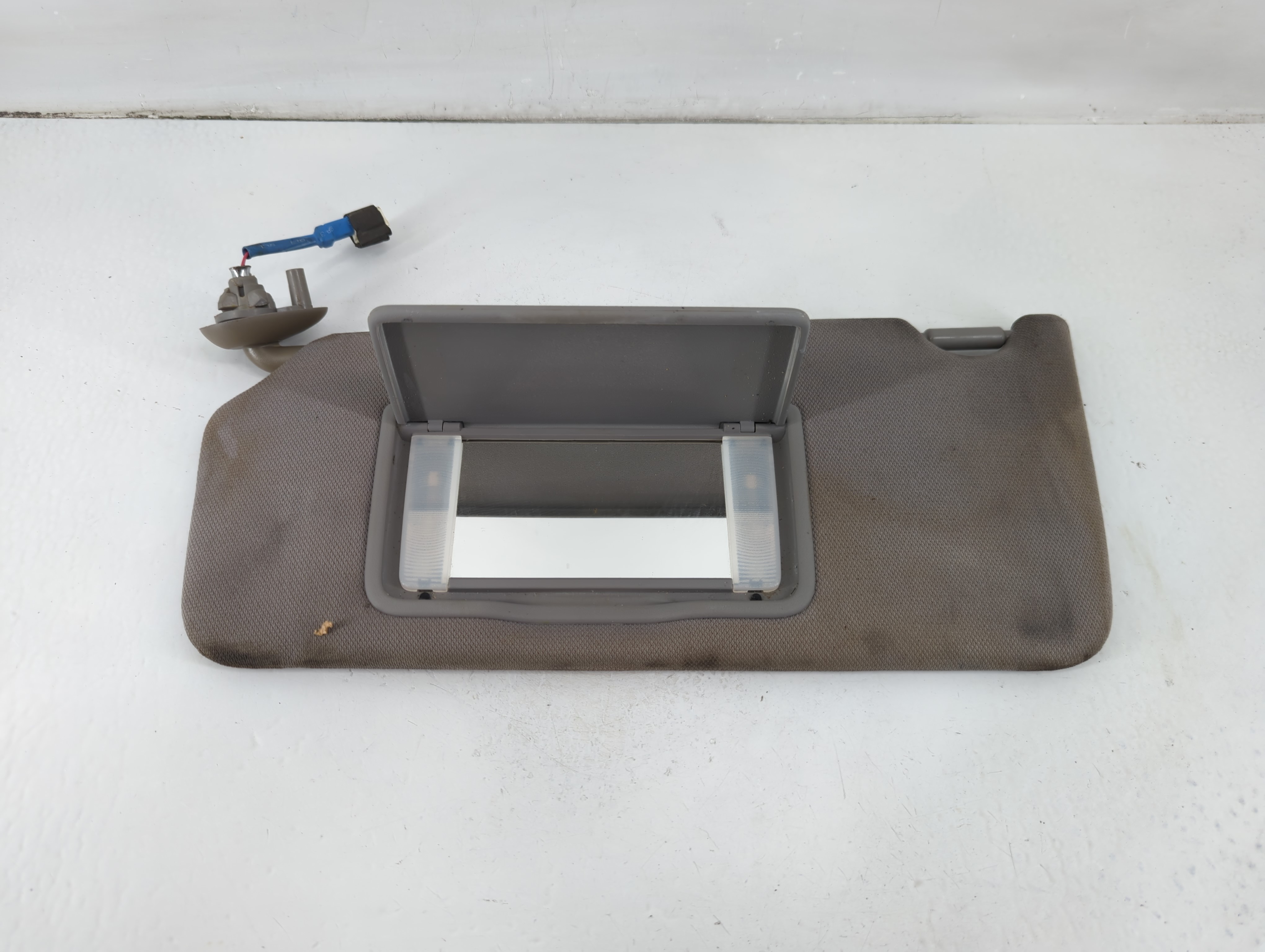 2013-2017 Honda Accord Driver Sun Visor Mirror Left Sunvisor Dark Gray 1102742 - Oemusedautoparts1.com