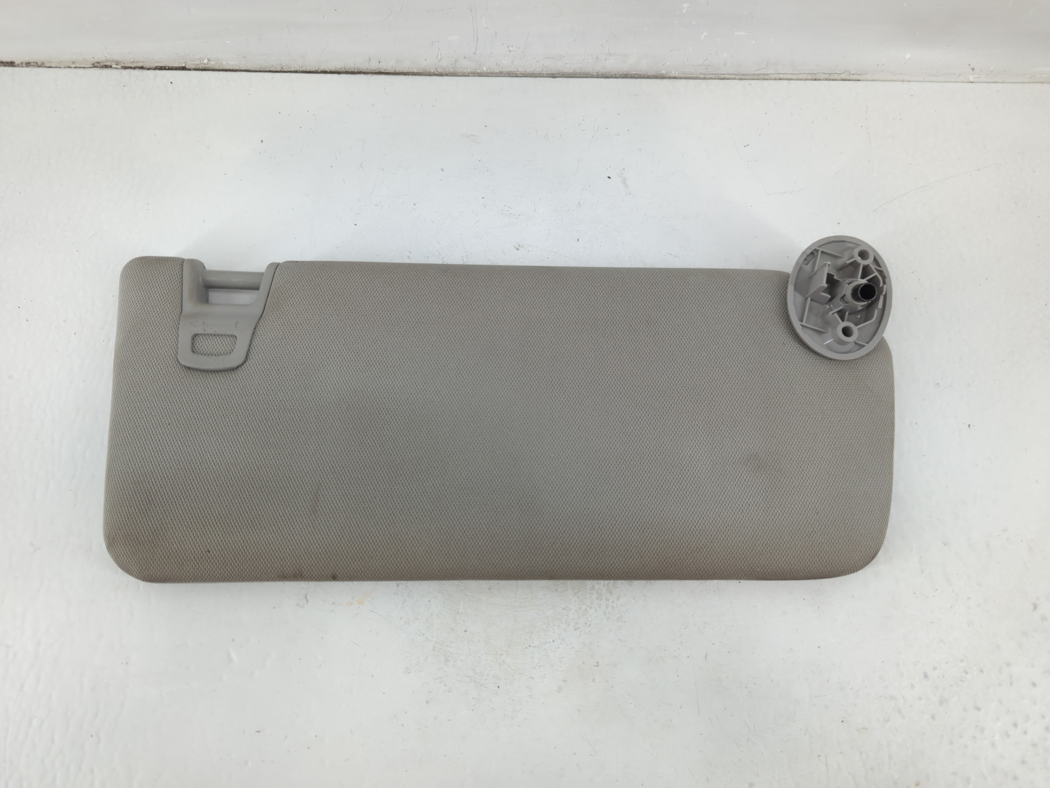Picture of 2016-2022 Toyota Tacoma Passenger Sun Visor Mirror Right Sunvisor Grey 1102791