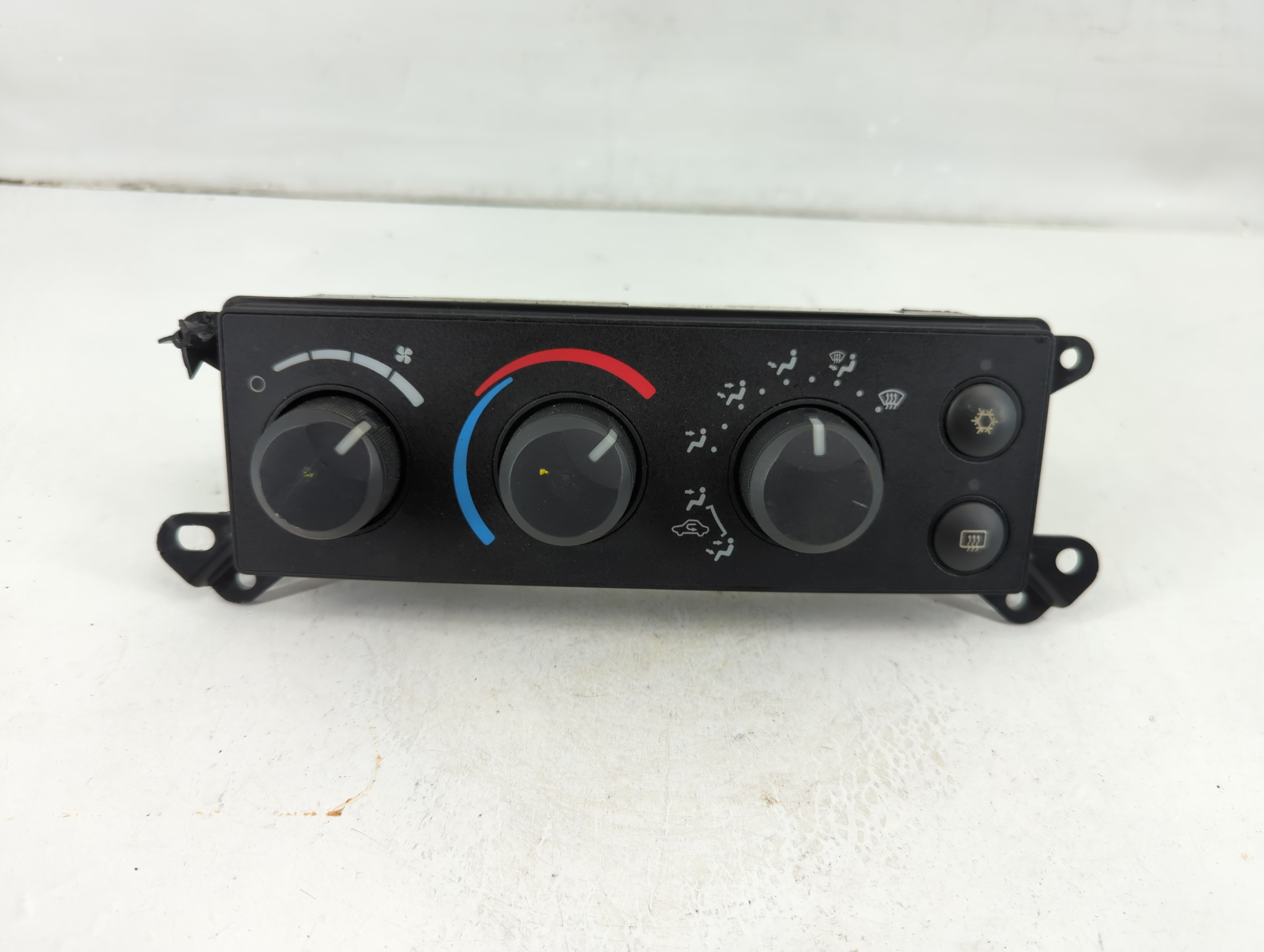 Picture of 2021-2022 Ford Ecosport Ac Heater Climate Control Gn15-18c612-cl 1102819