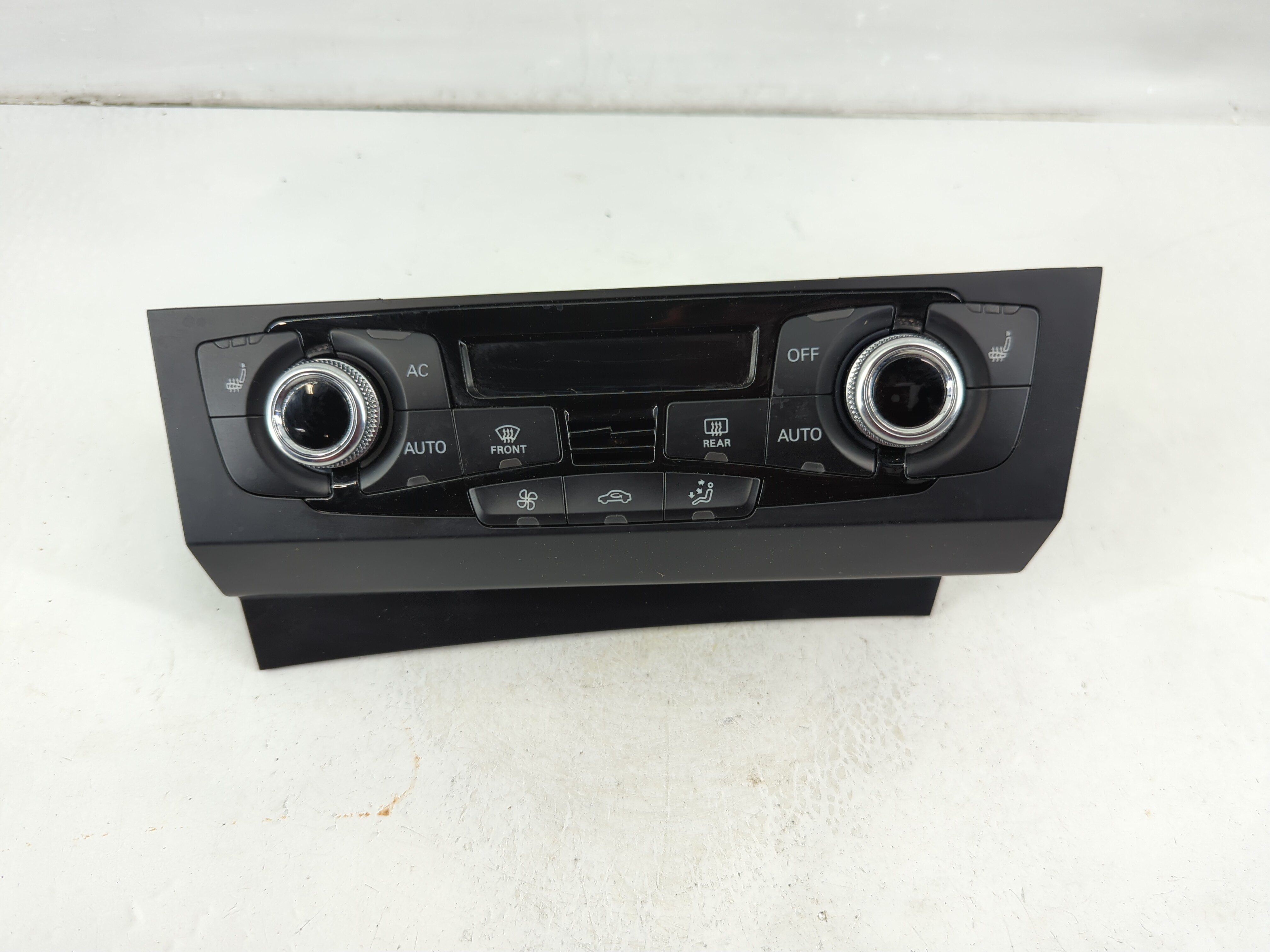 Picture of 2013-2016 Audi A4 Ac Heater Climate Control 8k1 820 043 T 1102823