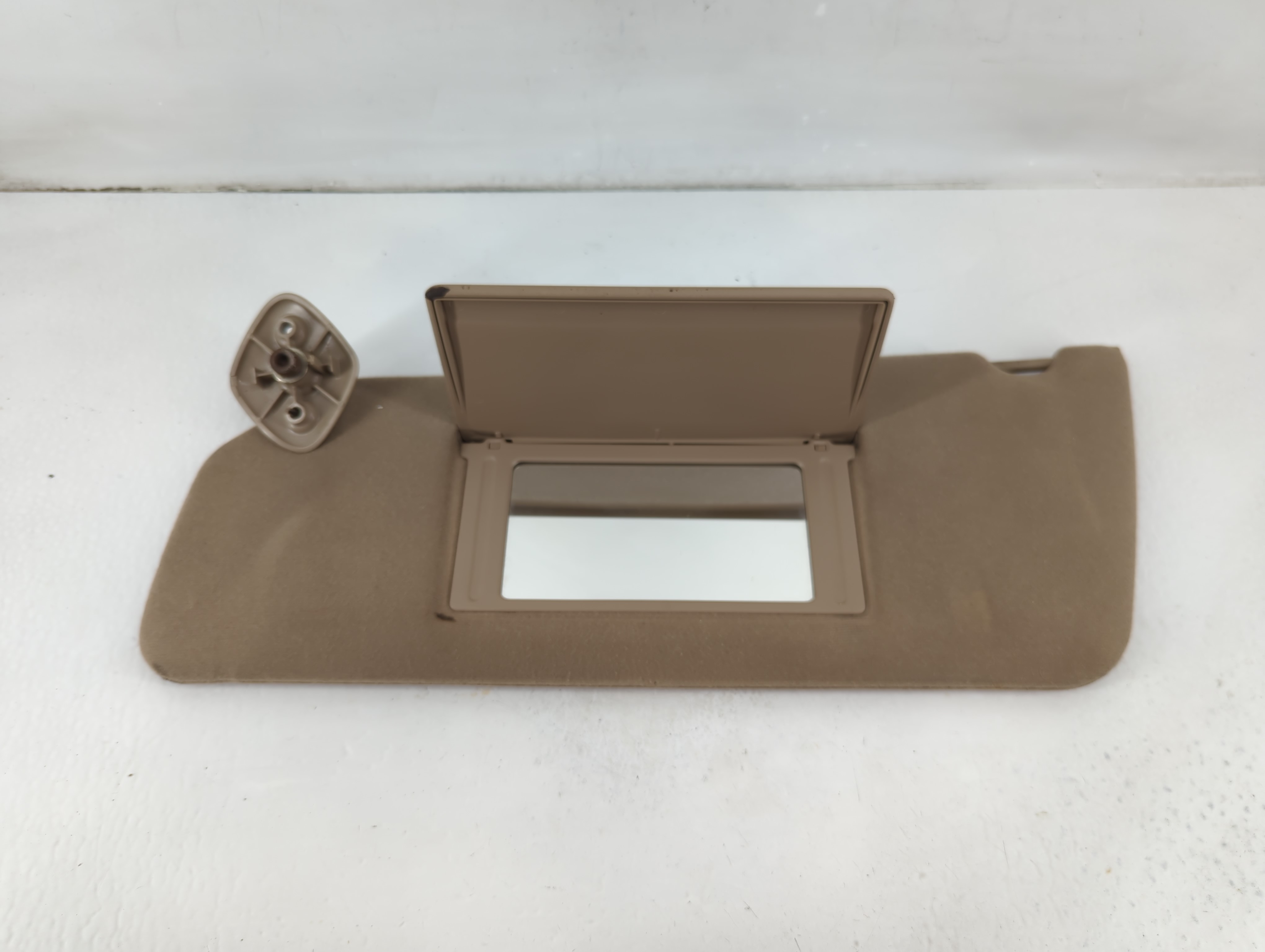 Picture of 2000-2002 Ford F-150 Driver Sun Visor Mirror Left Sunvisor Beige 1102836