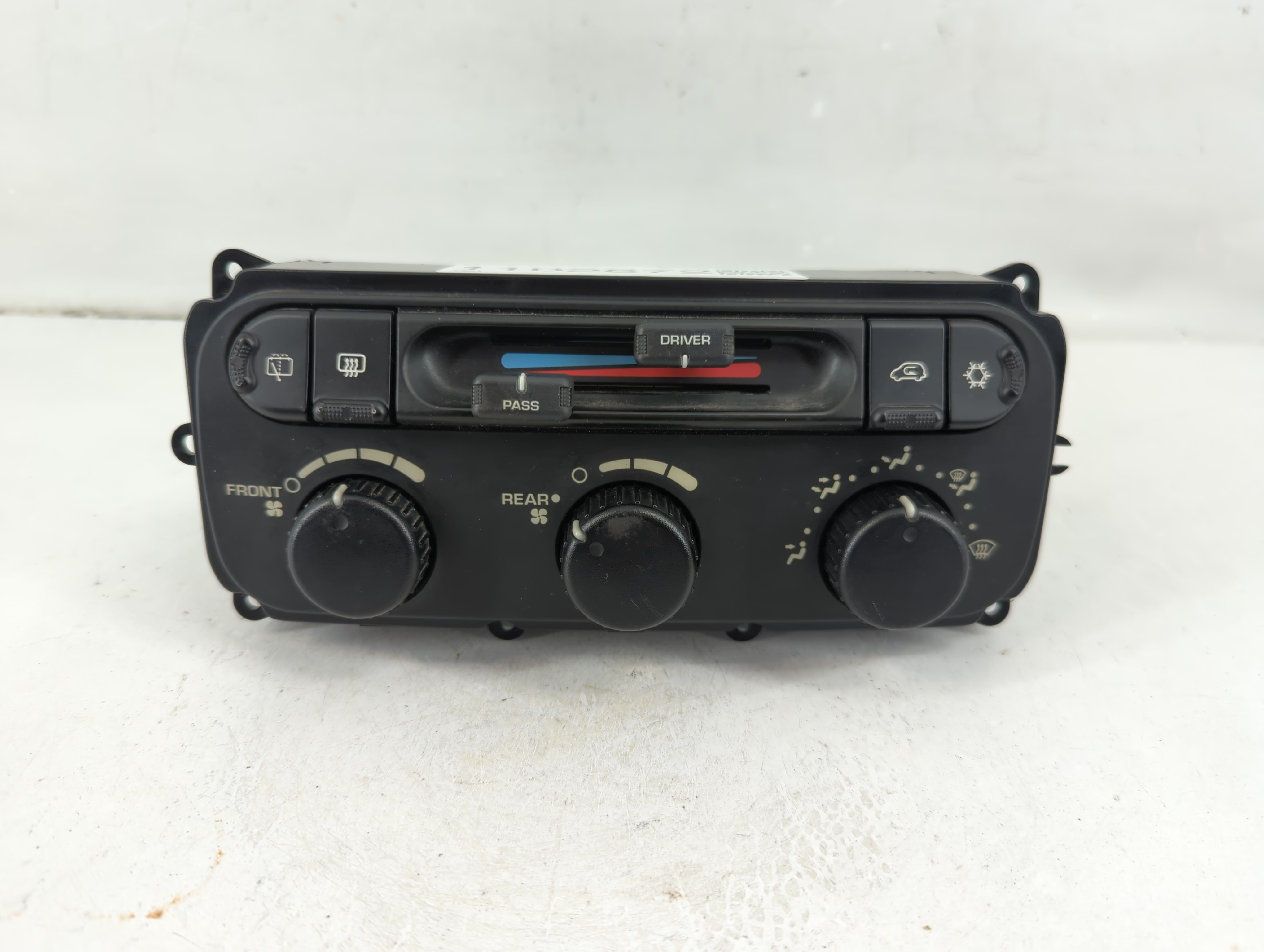 2004-2007 Dodge Caravan Ac Heater Climate Control 05134627aa 1102872 - Oemusedautoparts1.com