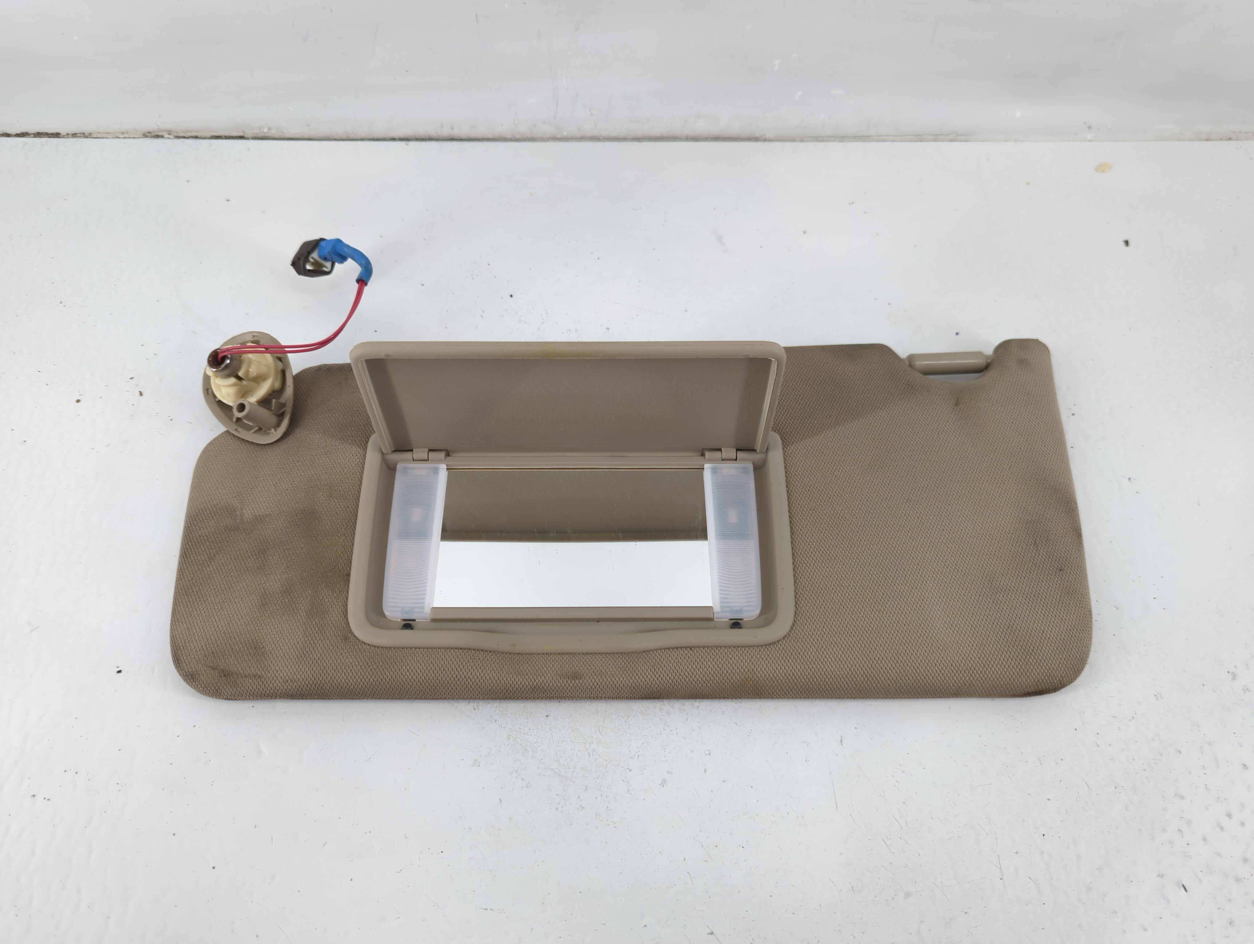 Picture of 2013-2013 Honda Accord Driver Sun Visor Mirror Left Sunvisor Tan 1102923