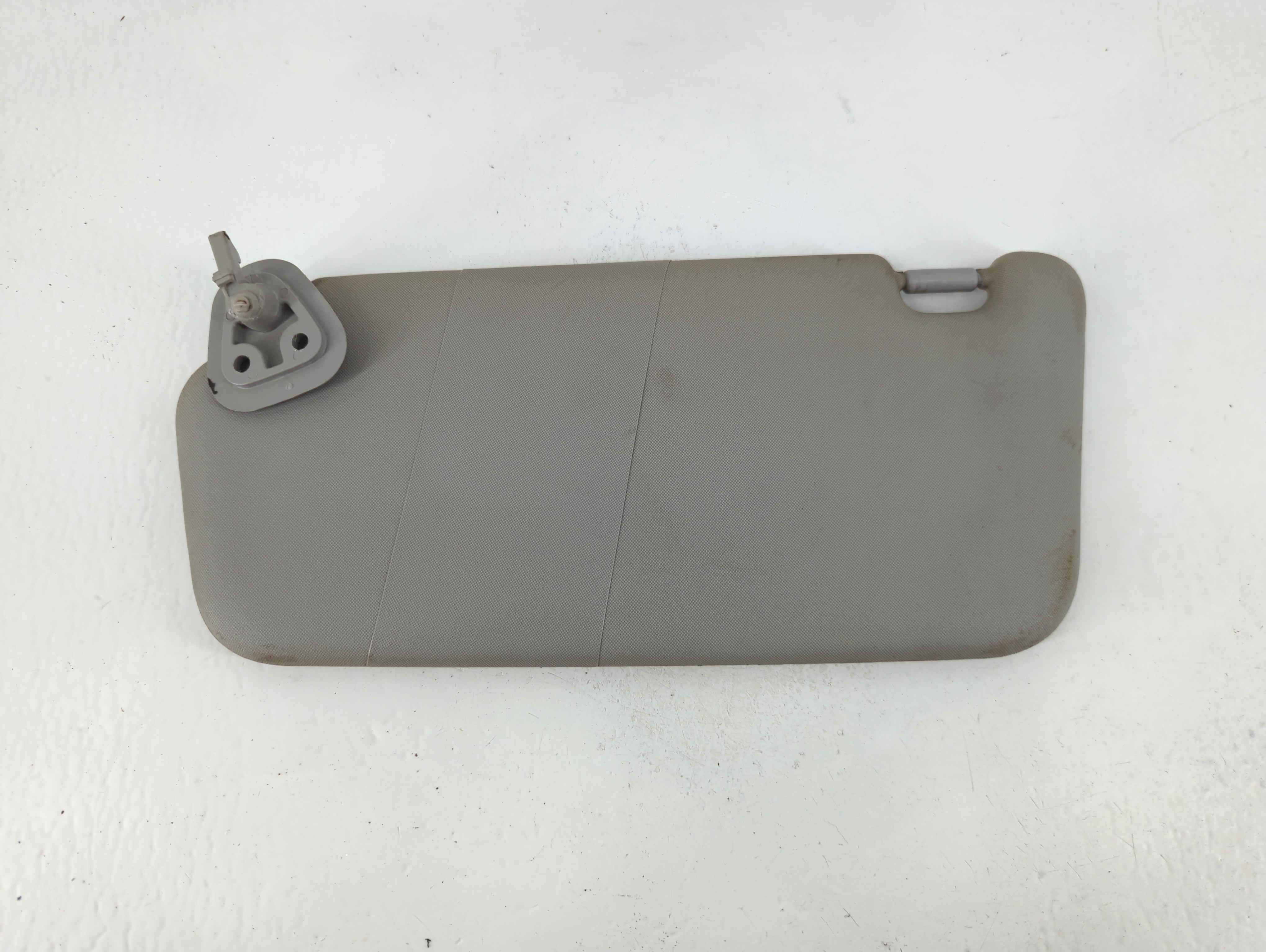 Picture of 2006-2011 Hyundai Accent Driver Sun Visor Mirror Left Sunvisor Grey 1102996