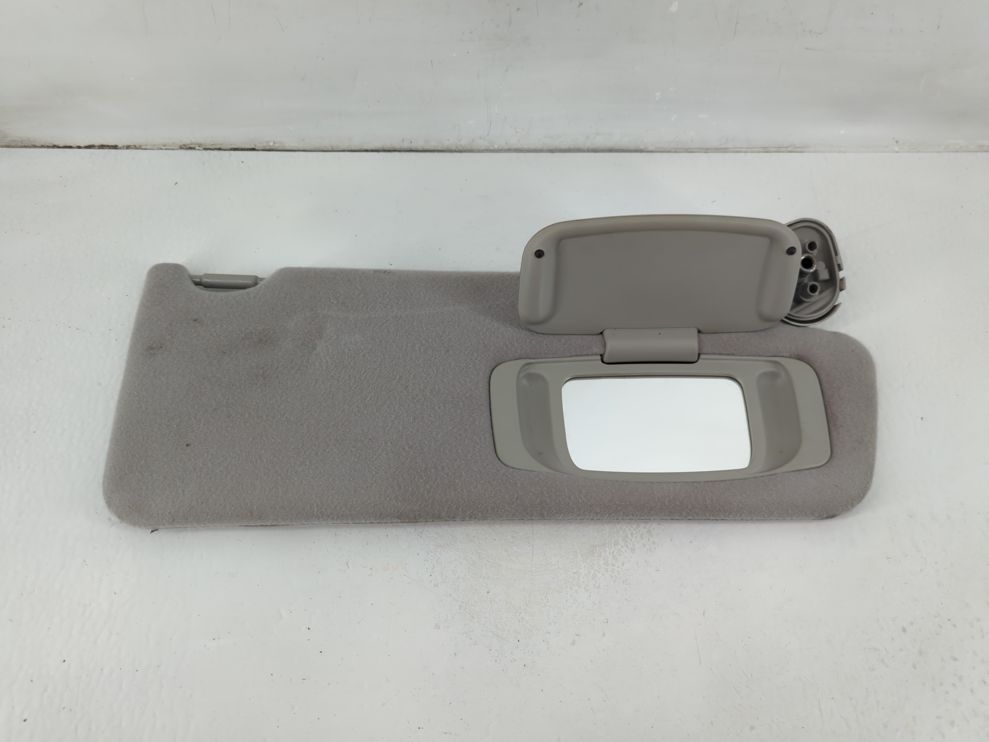 2009-2013 Toyota Tundra Passenger Sun Visor Mirror Right Sunvisor Grey 1102997 - Oemusedautoparts1.com
