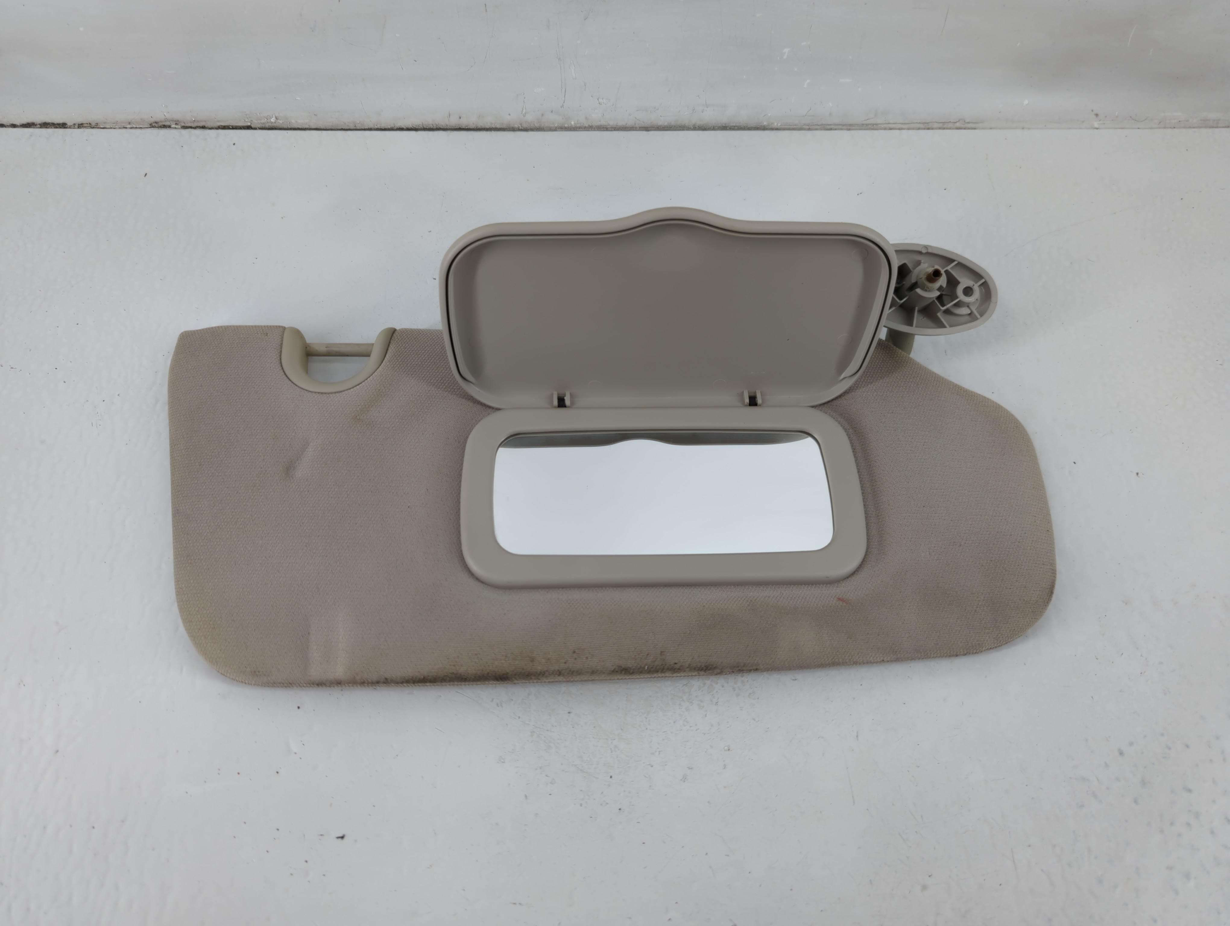 2010-2017 Jeep Compass Passenger Sun Visor Mirror Right Sunvisor 1103001 - Oemusedautoparts1.com