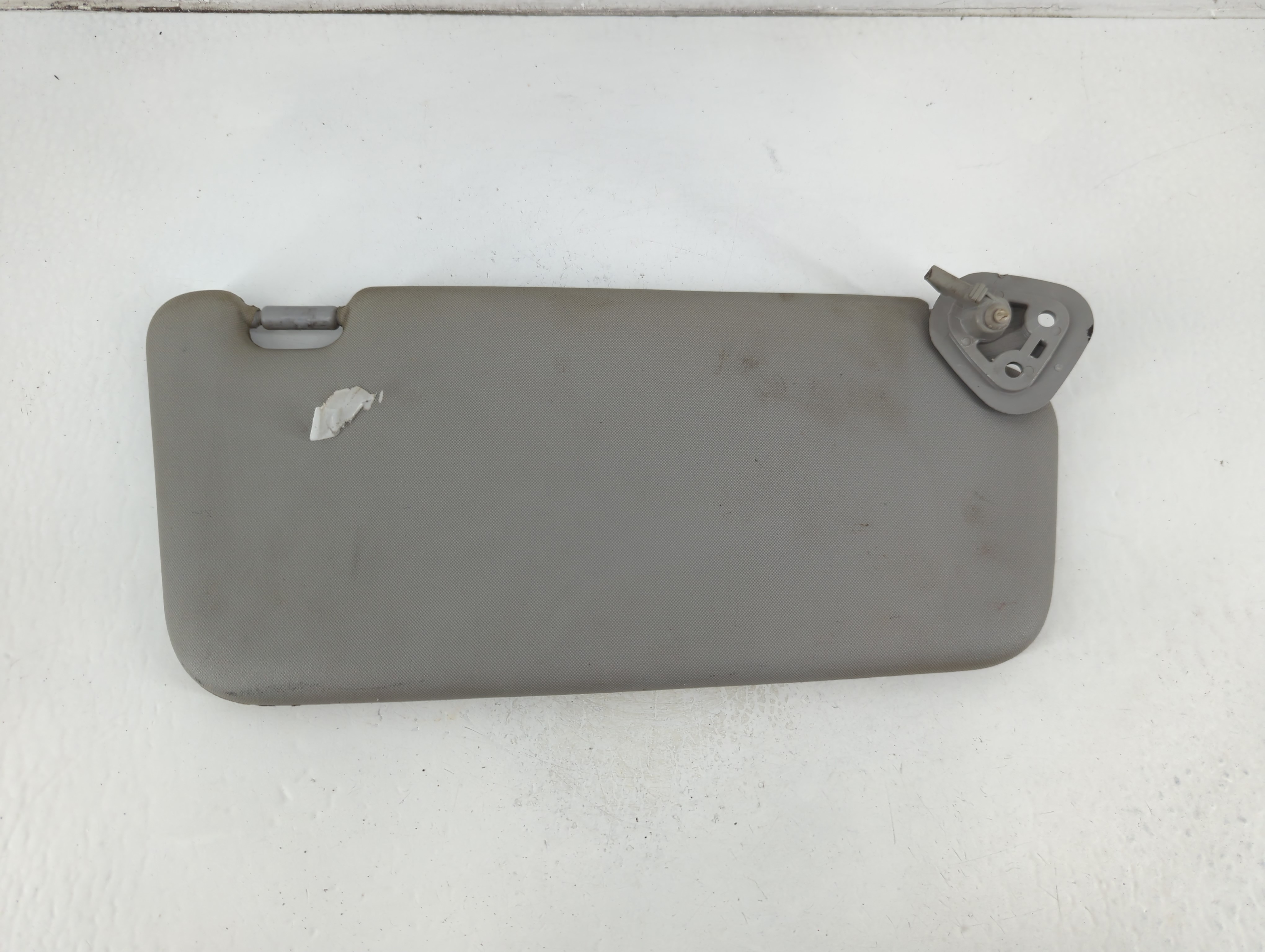 Picture of 2006-2011 Hyundai Accent Passenger Sun Visor Mirror Right Sunvisor Grey 1103008
