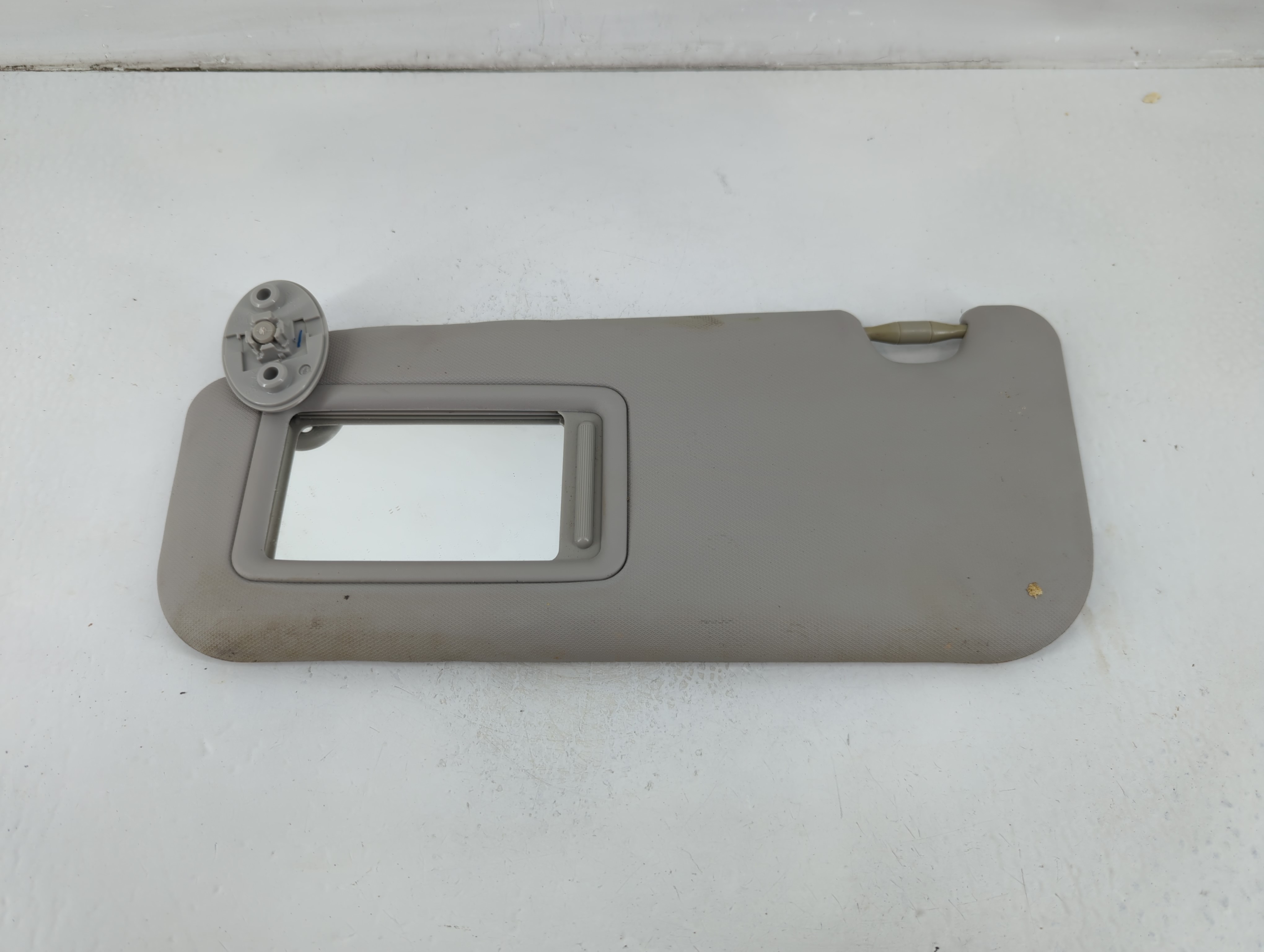 Picture of 2014-2016 Toyota Corolla Driver Sun Visor Mirror Left Sunvisor 1103028