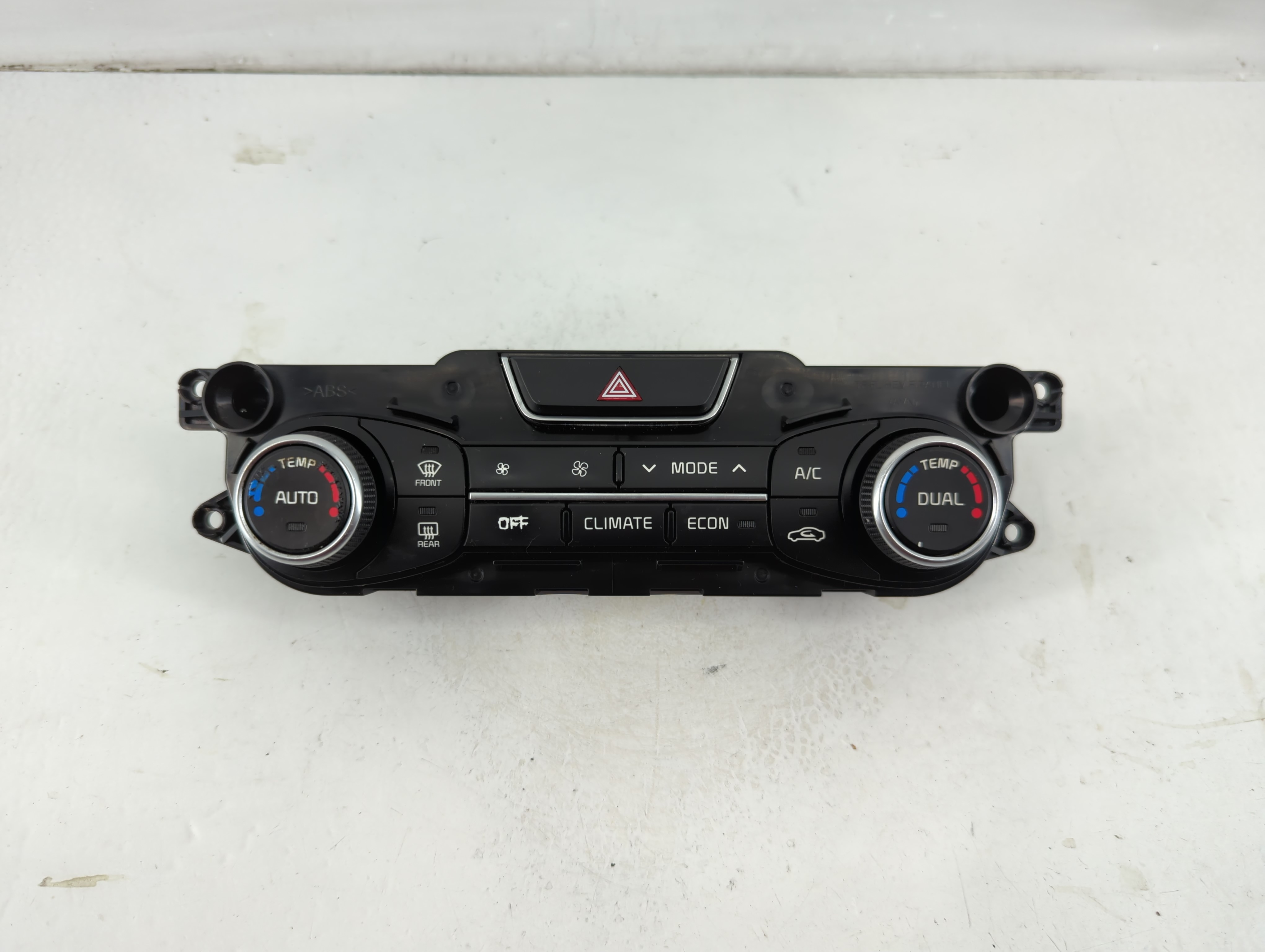 Picture of 2014-2016 Kia Optima Ac Heater Climate Control 972504ucf0|972504ubg0 1103073