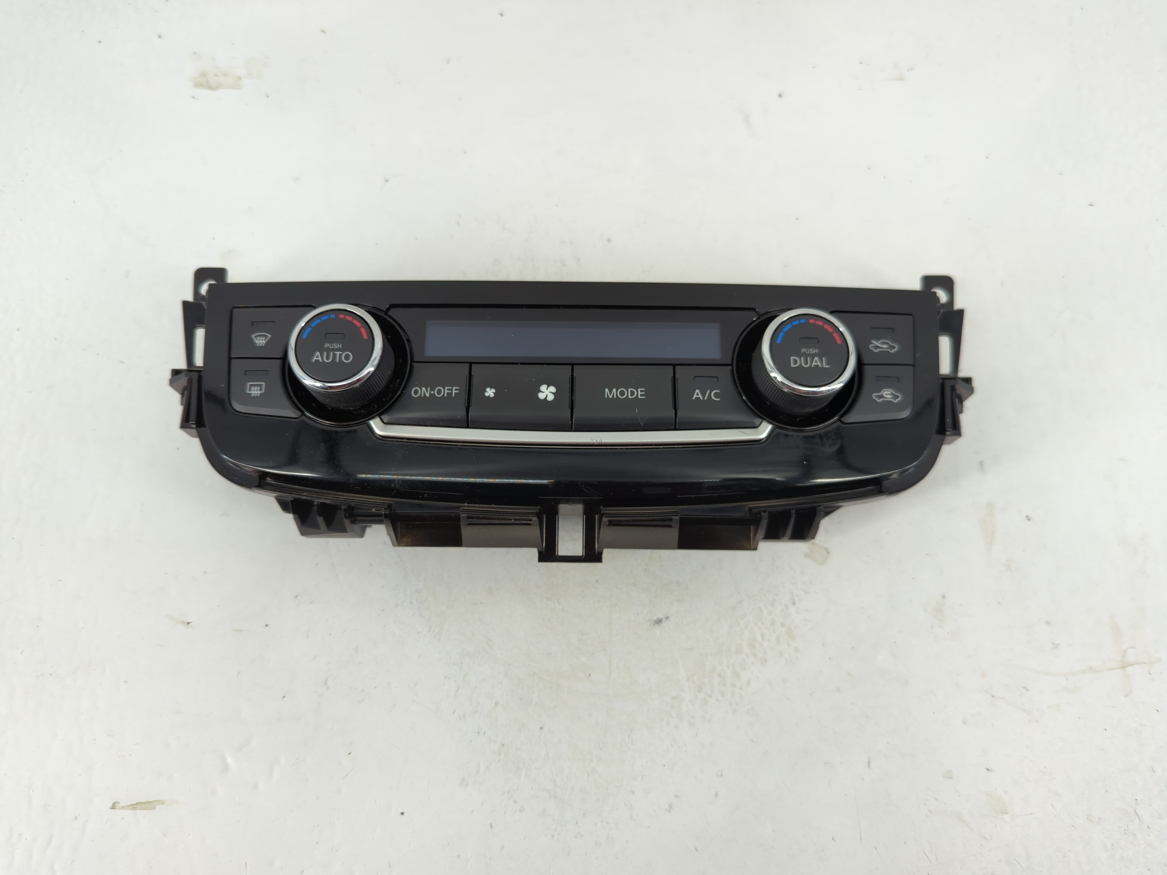 Picture of 2016-2018 Nissan Altima Ac Heater Climate Control 27500 9hu0a 1103075