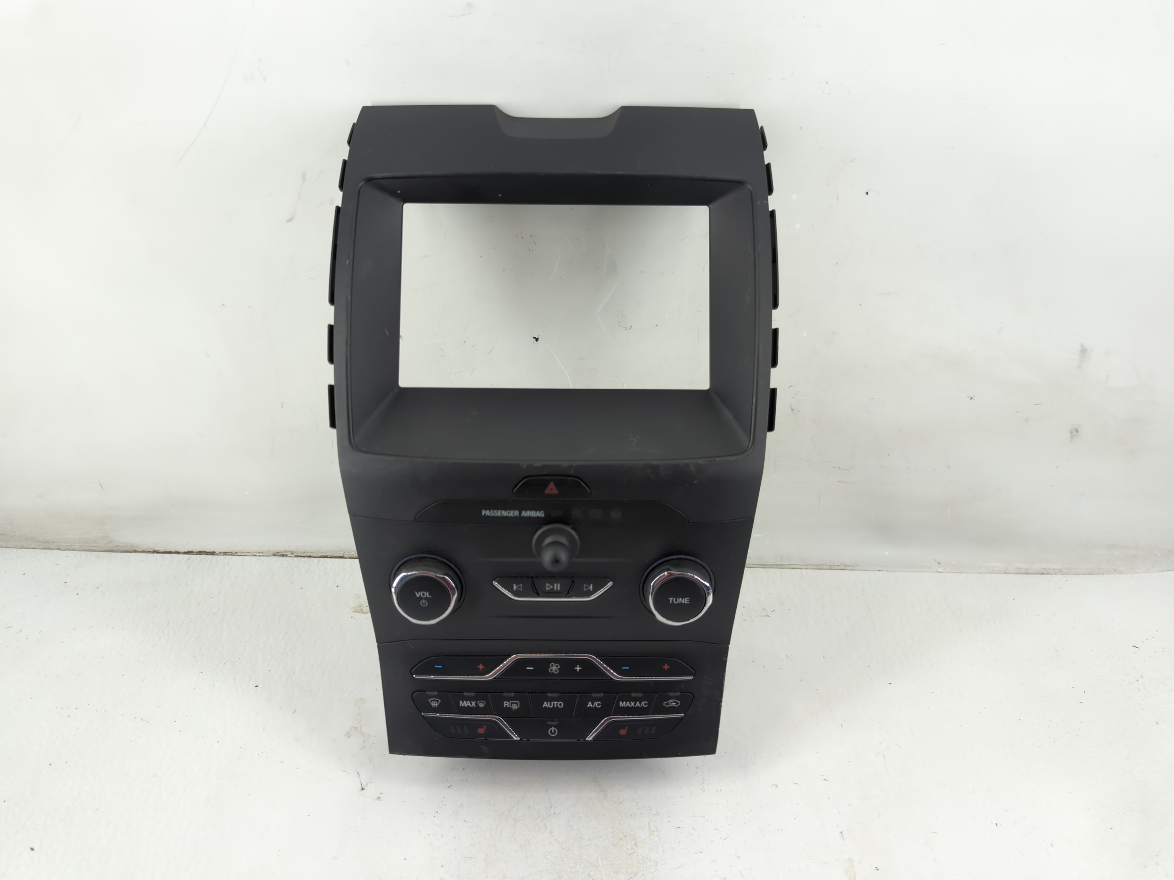 2021 Ford Edge Am Fm Cd Player Radio Receiver 1103115 - Oemusedautoparts1.com