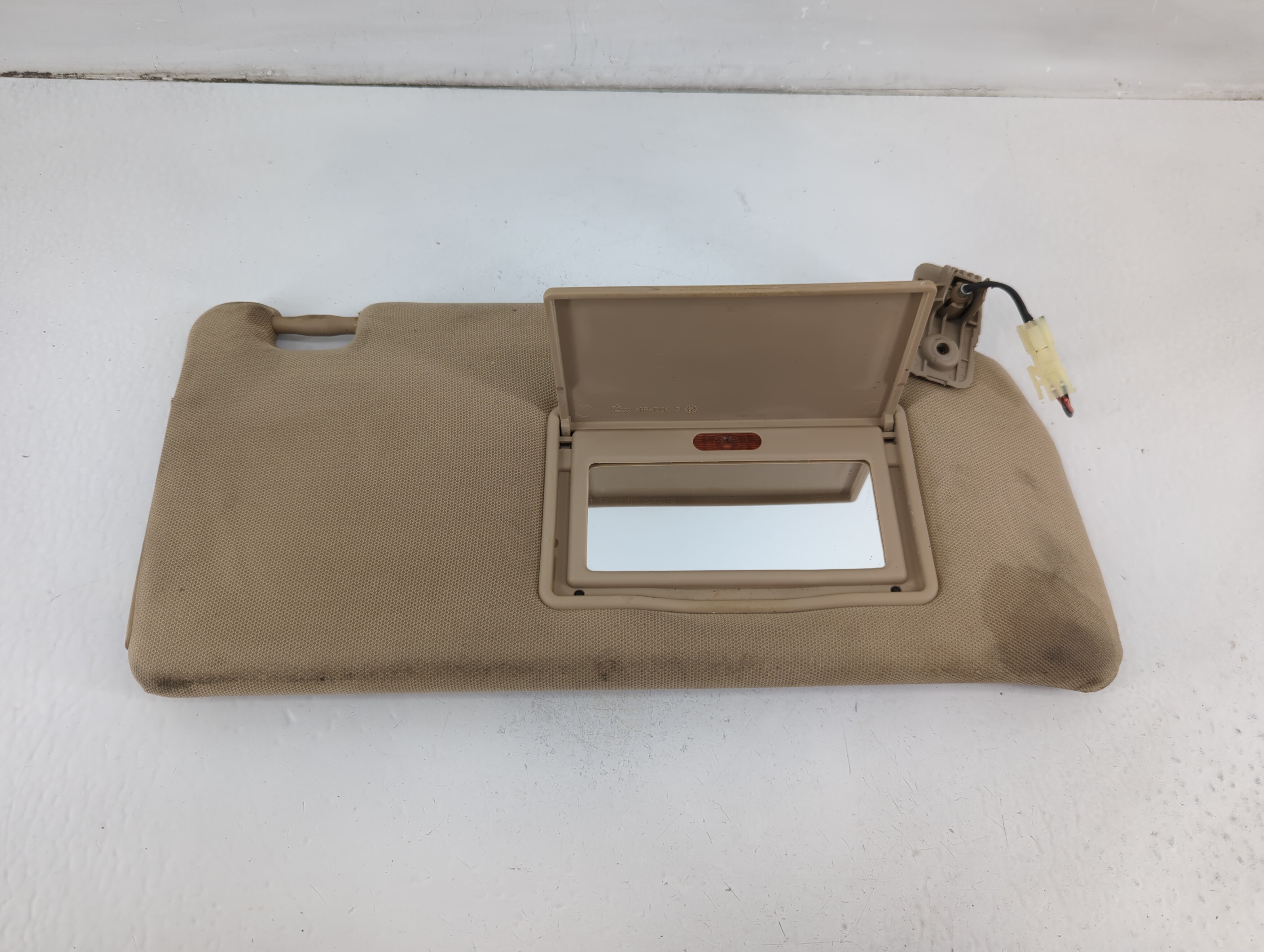 Picture of 2005-2012 Nissan Pathfinder Passenger Sun Visor Mirror Right Sunvisor 1103180