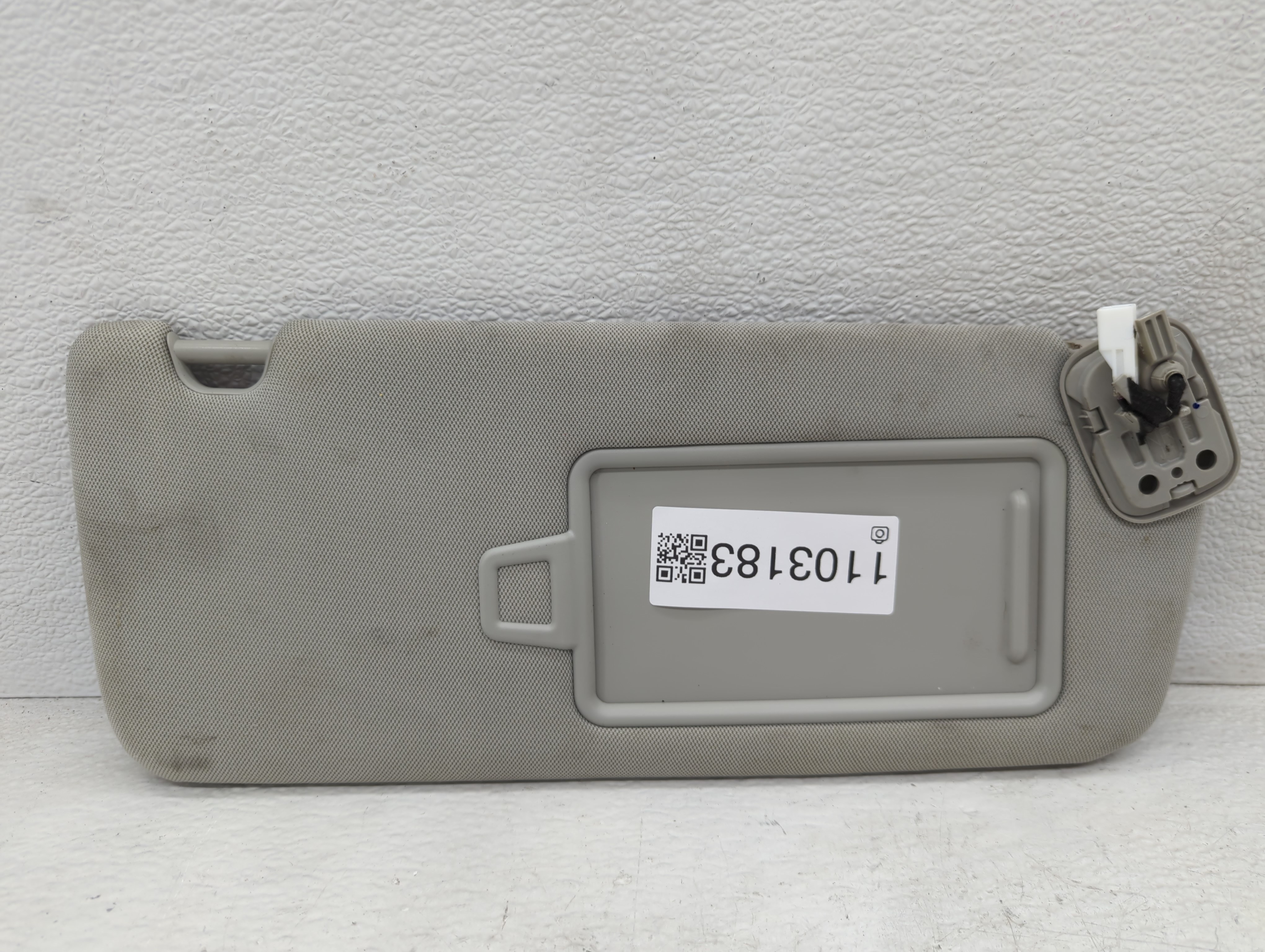 Picture of 2016-2020 Kia Optima Passenger Sun Visor Mirror Right Sunvisor Grey 1103183