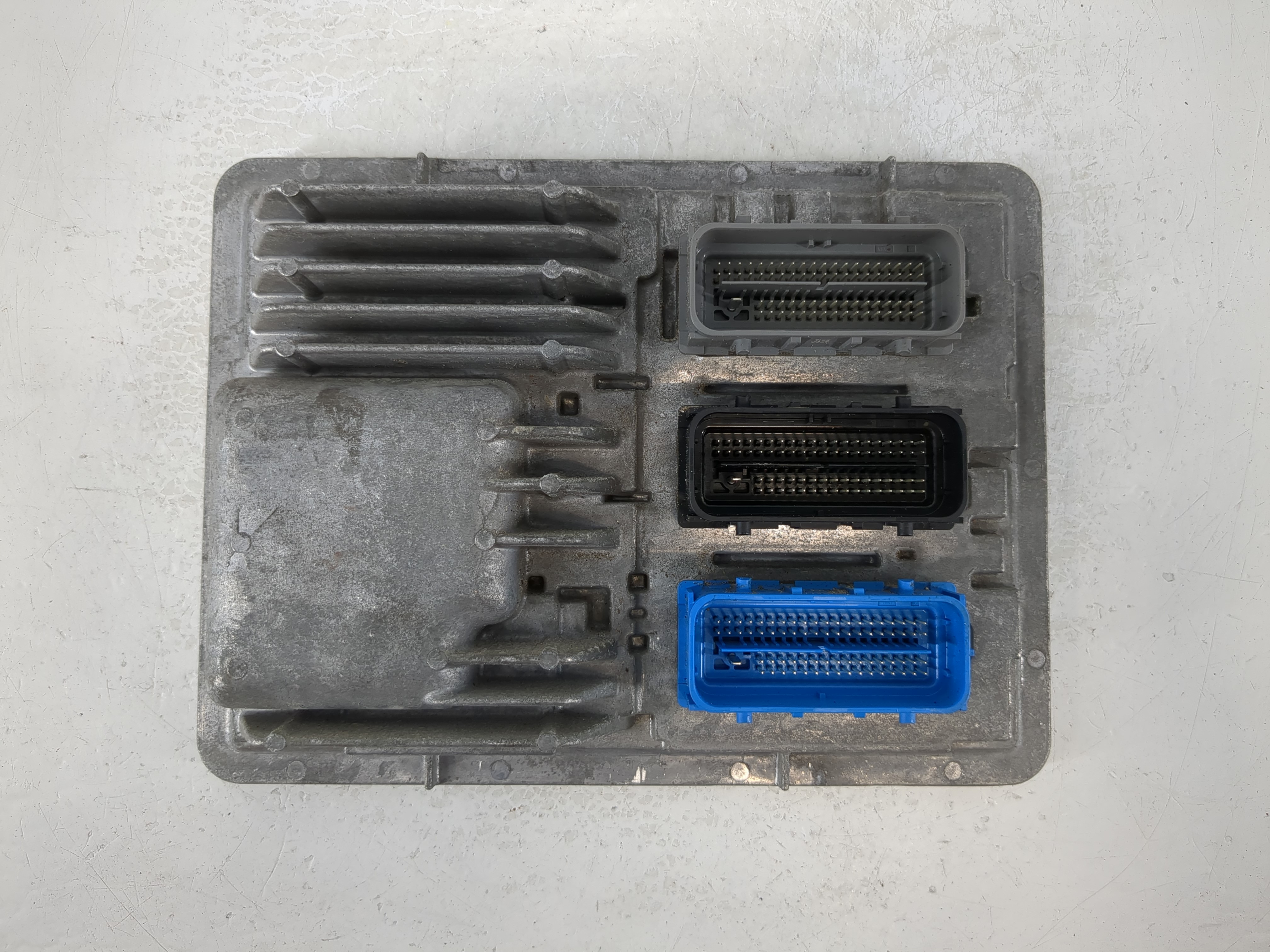 Picture of Chevrolet Equinox Engine Control Computer Ecu Pcm Ecm Pcu Oem 12697837 1103185
