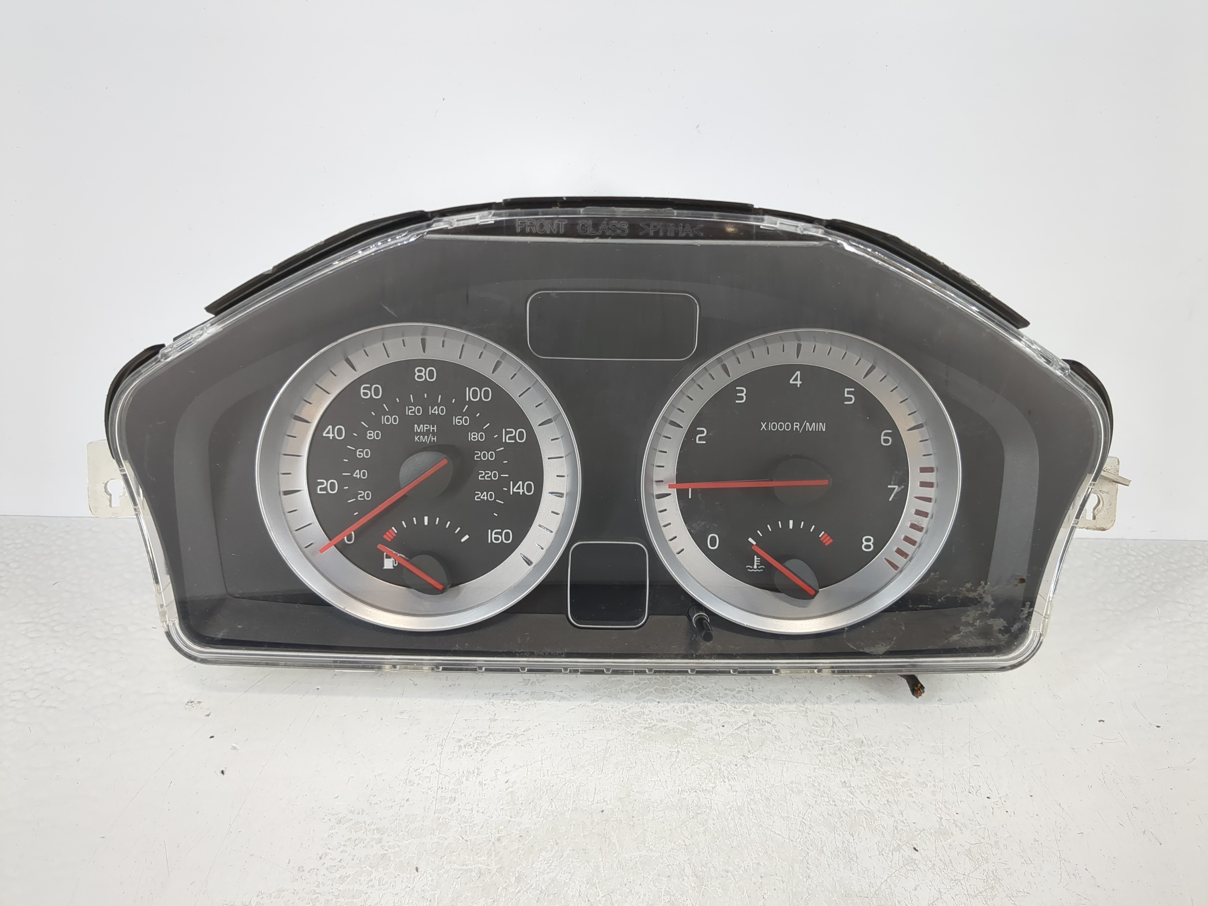 Picture of 2010-2010 Volvo V70 Speedometer Instrument Cluster Gauges 91254830 1103197