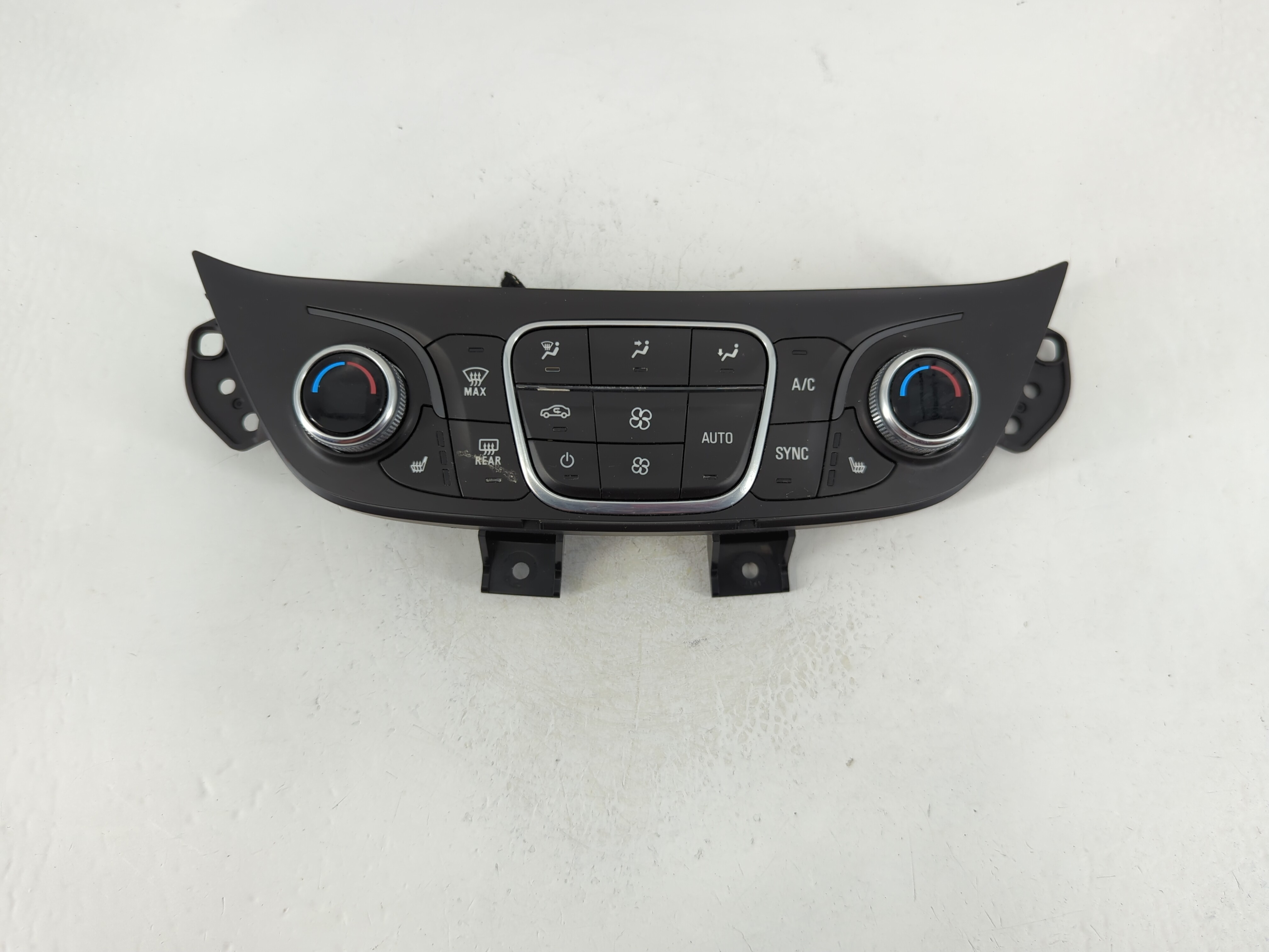 Picture of 2018-2019 Chevrolet Equinox Ac Heater Climate Control 84422506 1103227