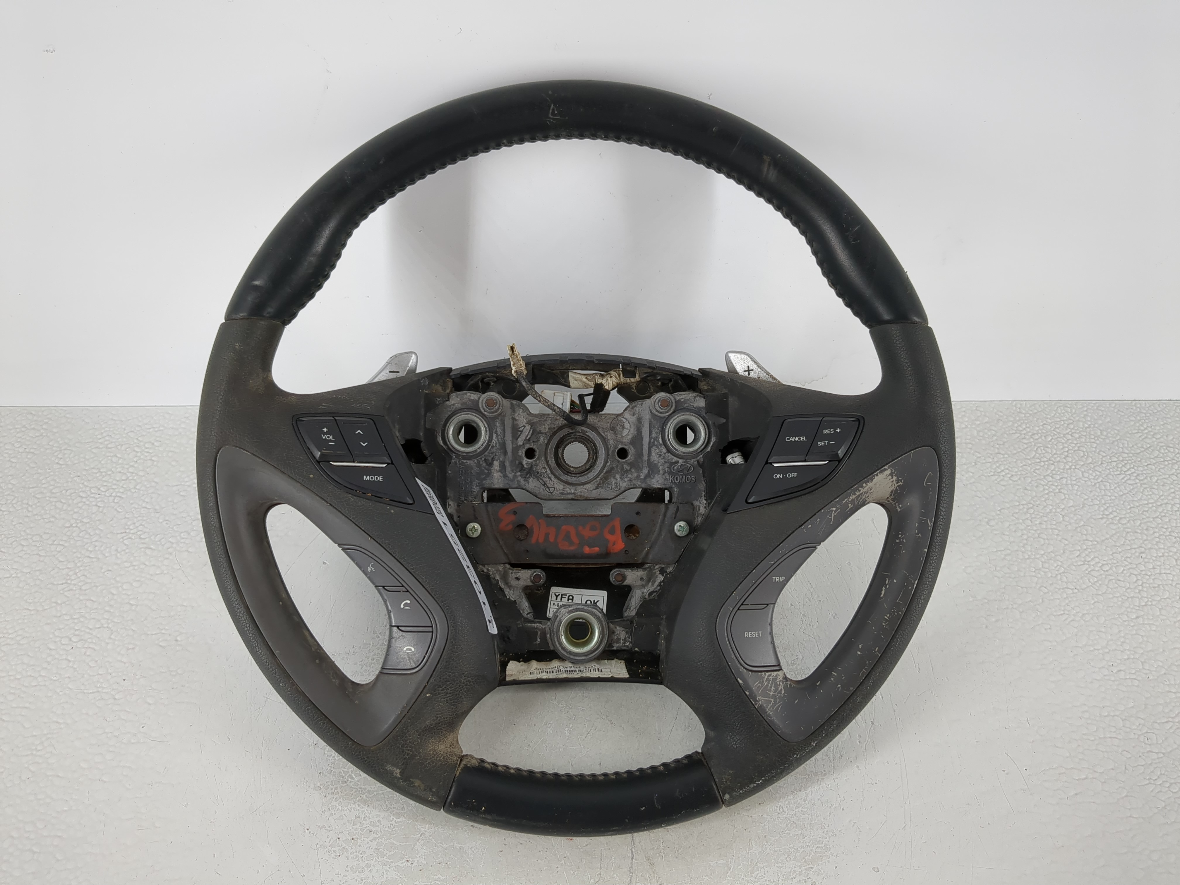 Picture of 2012 Hyundai Sonata Steering Wheel 1111210067 1103251