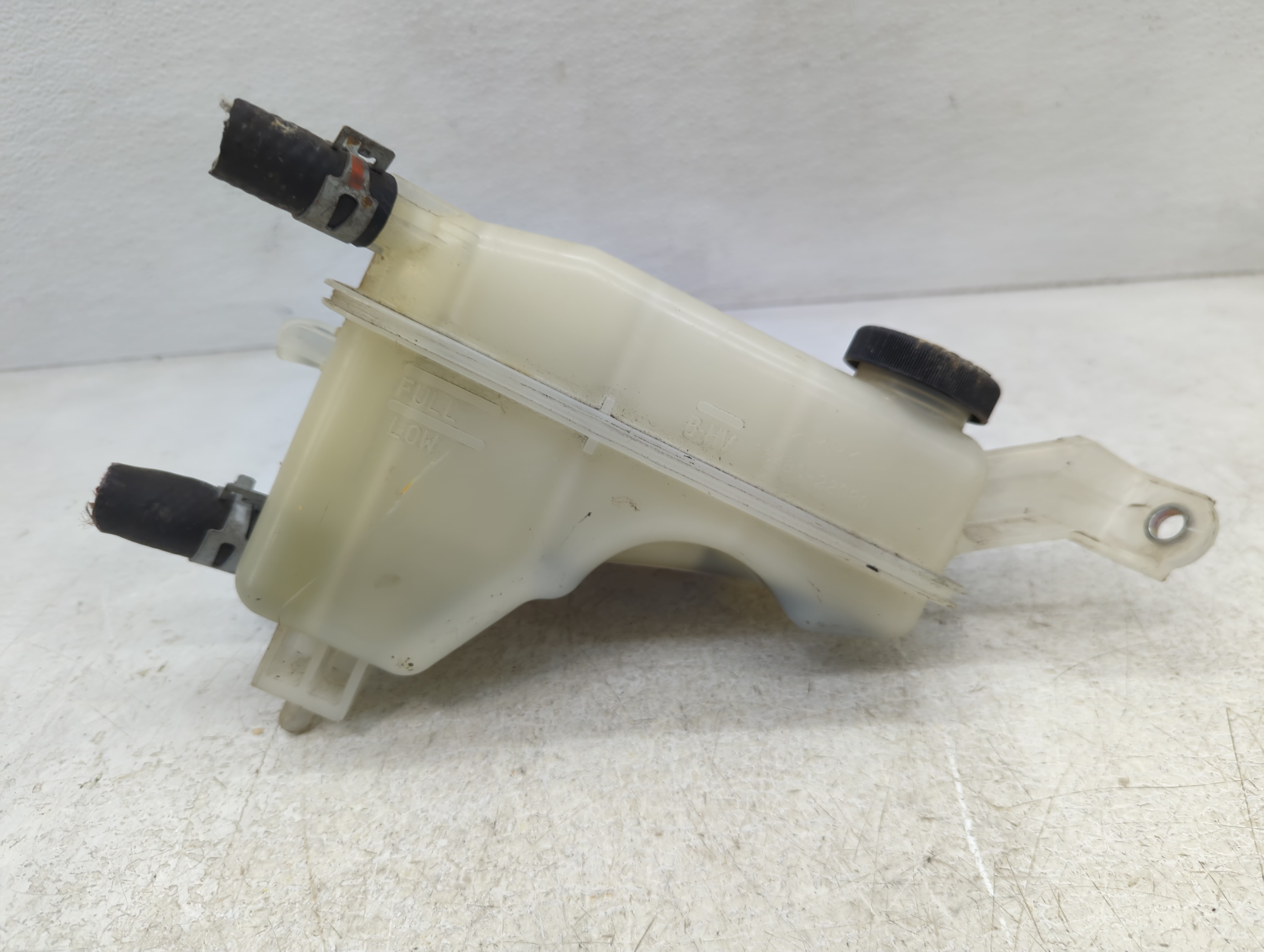 2008-2015 Scion Xb Radiator Coolant Overflow Expansion Tank Bottle 1103299 - Oemusedautoparts1.com
