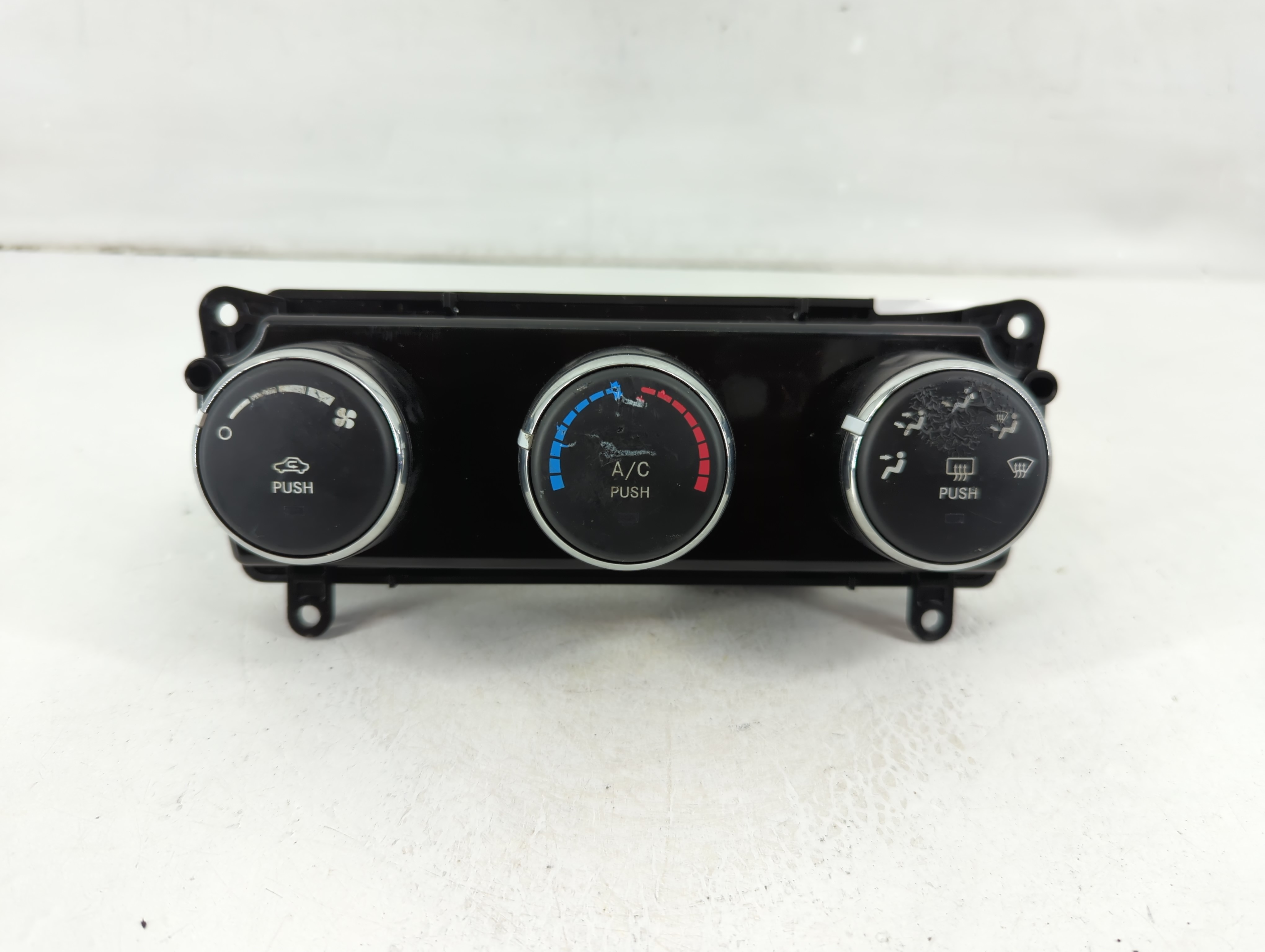 Picture of 2010-2014 Dodge Avenger Ac Heater Climate Control P55111949af 1103364