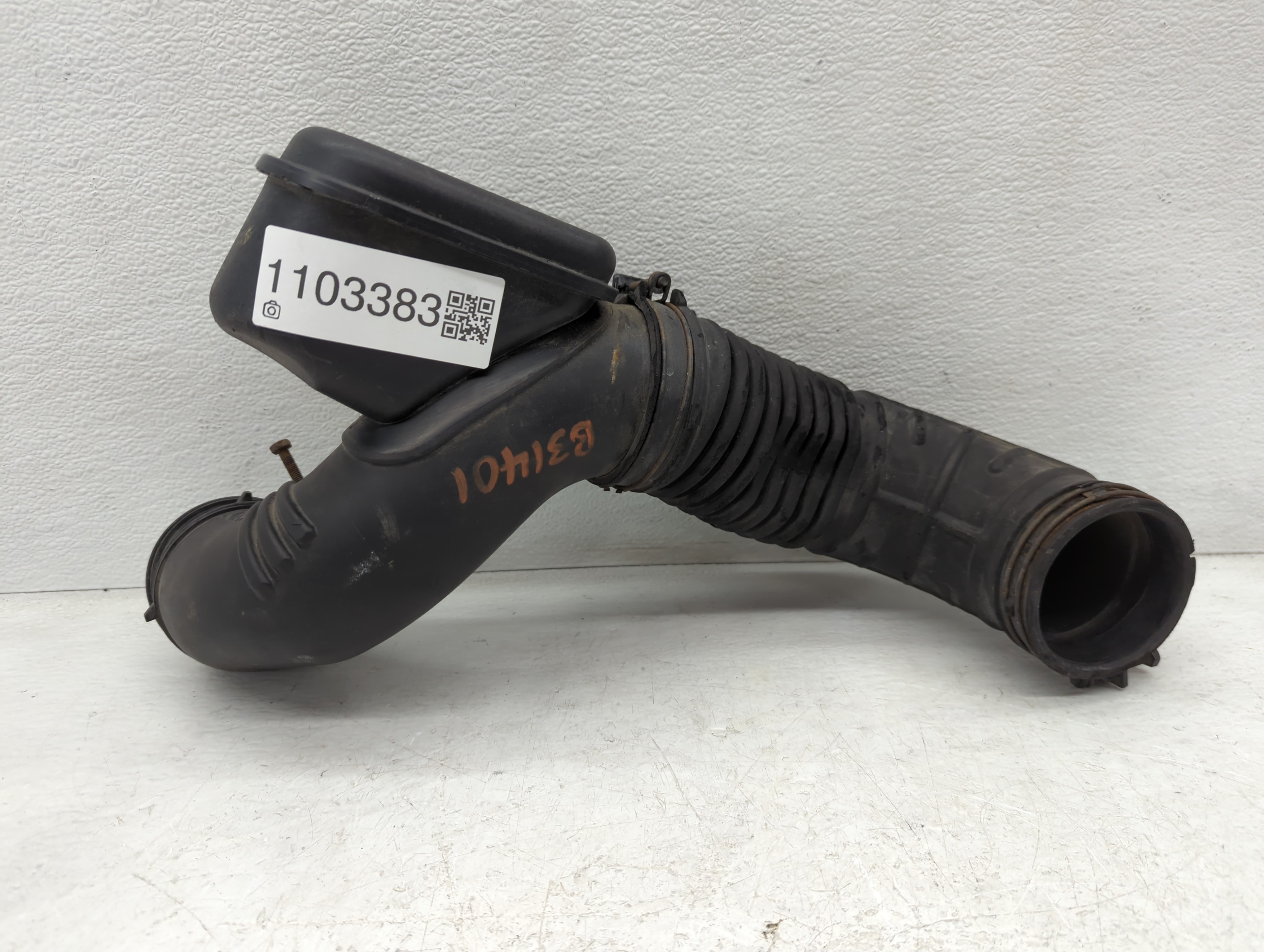 2011 Kia Optima Air Cleaner Intake Duct Hose Tube 1103383 - Oemusedautoparts1.com