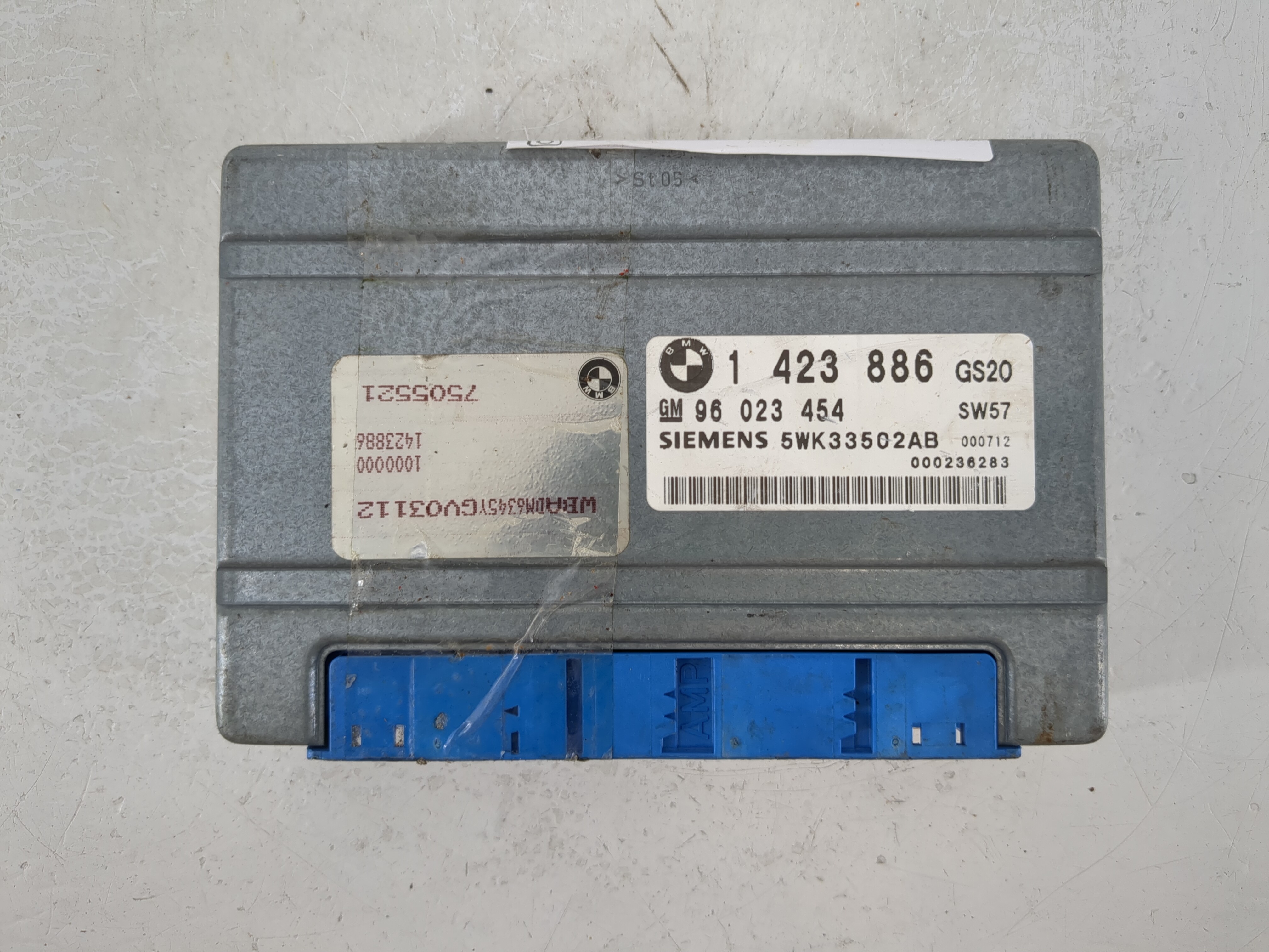 Picture of 1999-2000 Bmw 528i Engine Control Computer Ecu Pcm Ecm Pcu Oem 1103388