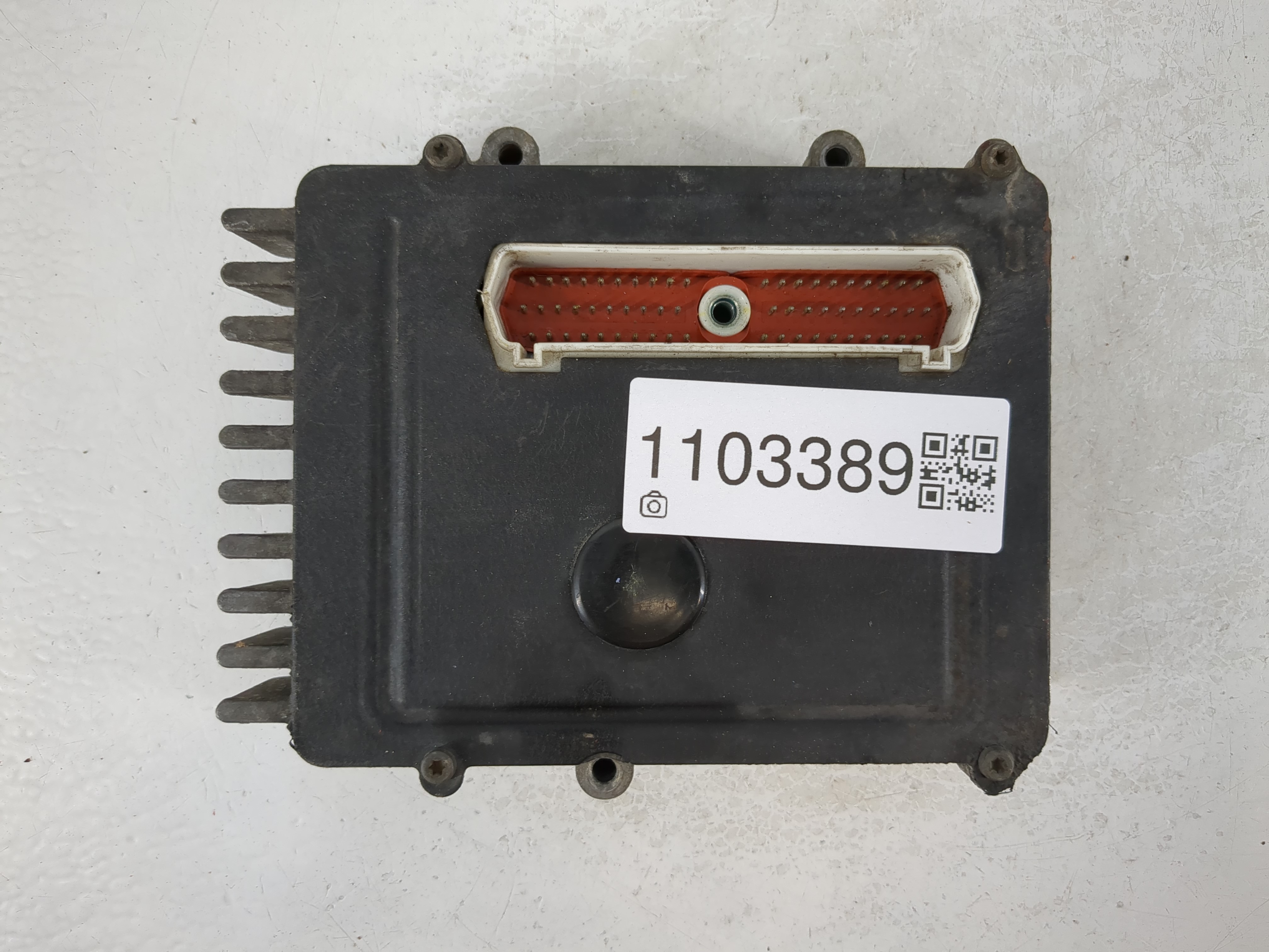 Picture of 2002-2002 Dodge Dakota Chassis Control Module Ccm Bcm Body Control 1103389