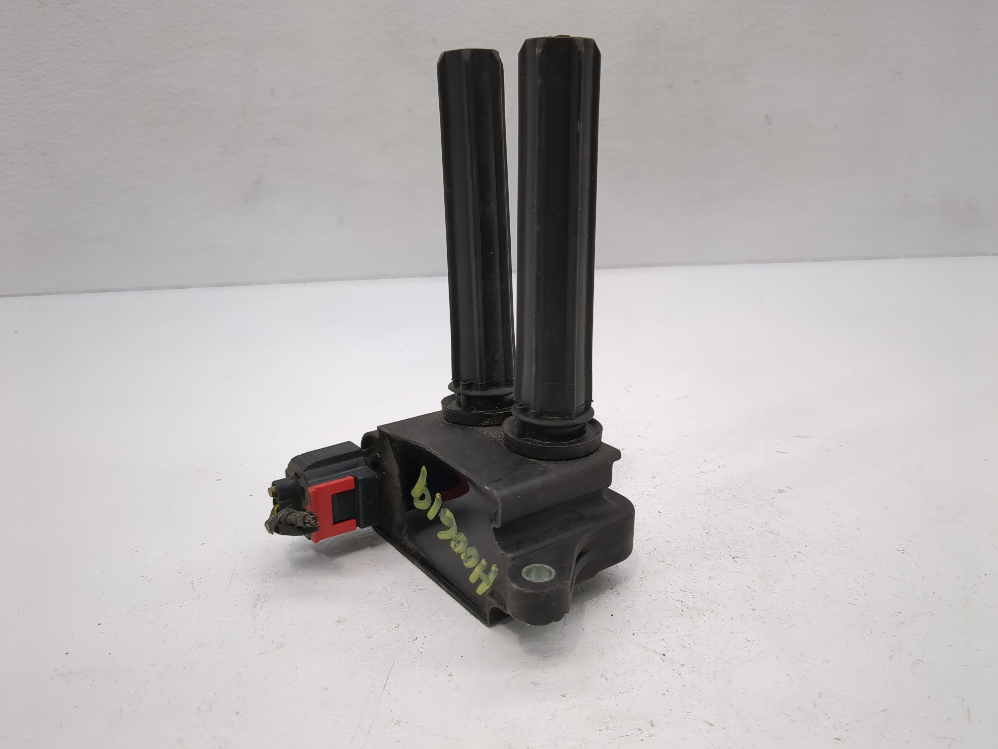 Dodge Ram 1500 Ignition Coil Igniter Pack 1103468 - Oemusedautoparts1.com
