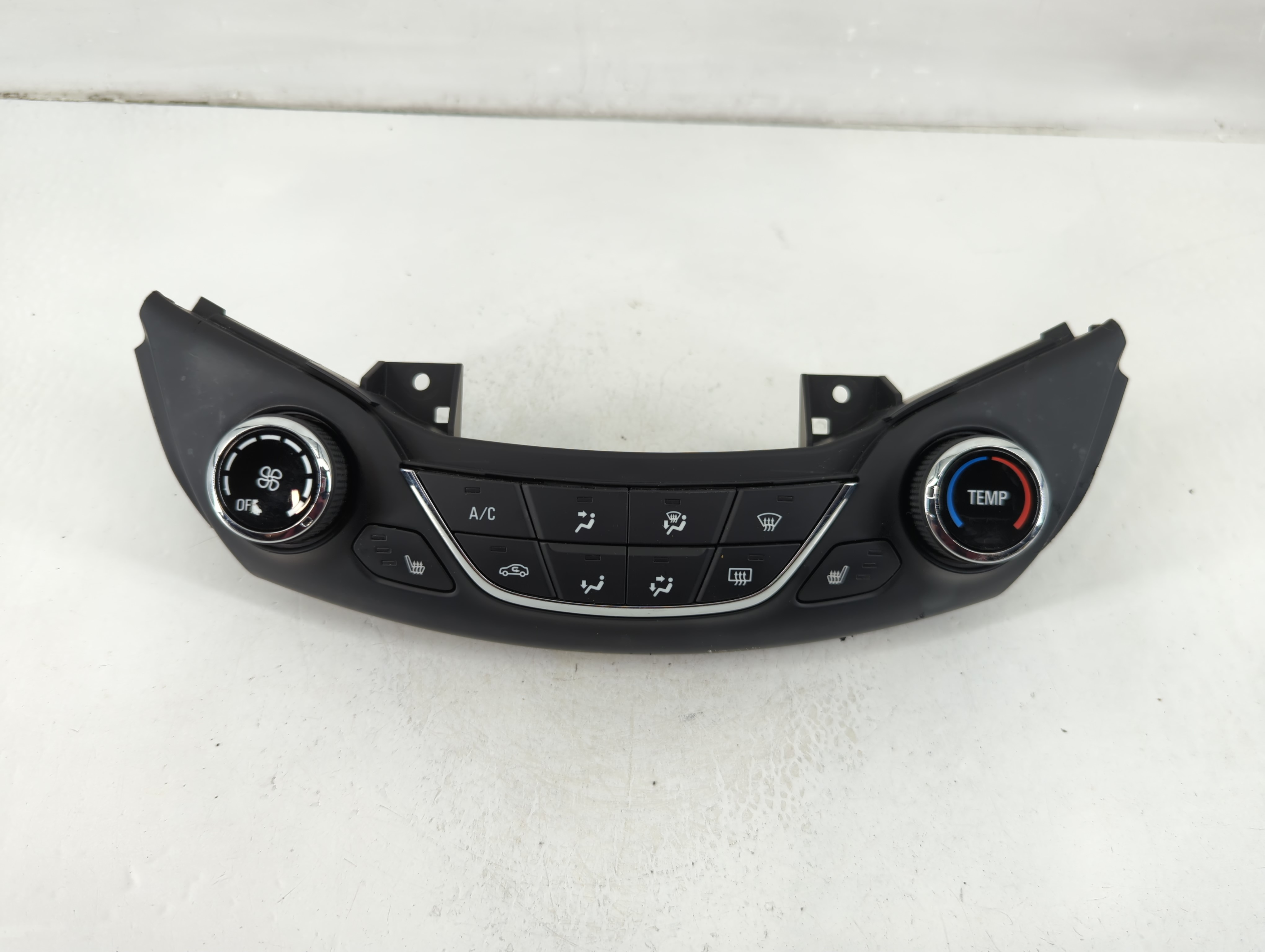 Picture of 2016-2018 Chevrolet Cruze Ac Heater Climate Control 39028879 1103527