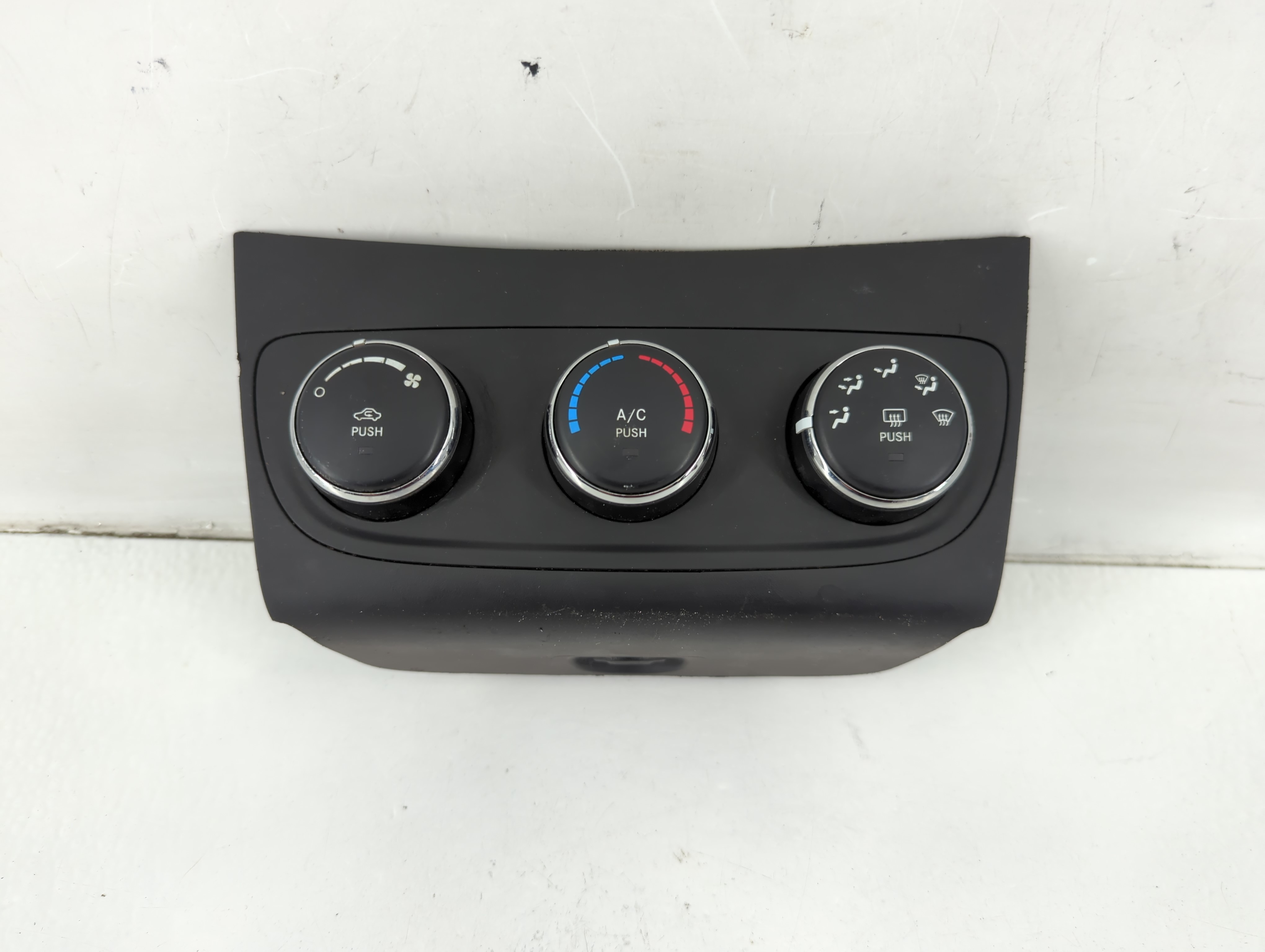 Picture of 2008-2014 Dodge Avenger Ac Heater Climate Control P55111949af 1103533