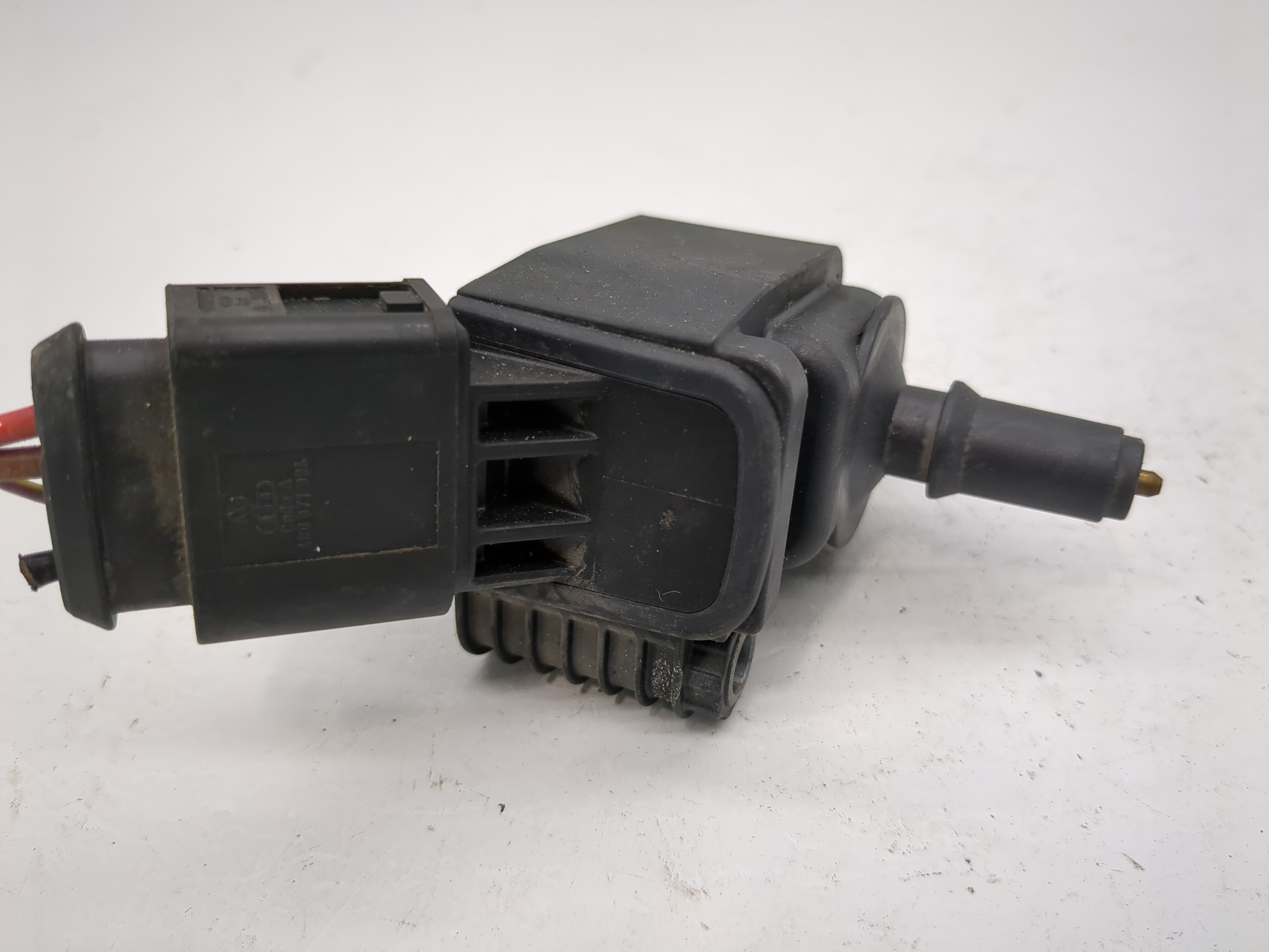 2014-2017 Volkswagen Passat Ignition Coil Igniter Pack 1103558 - Oemusedautoparts1.com