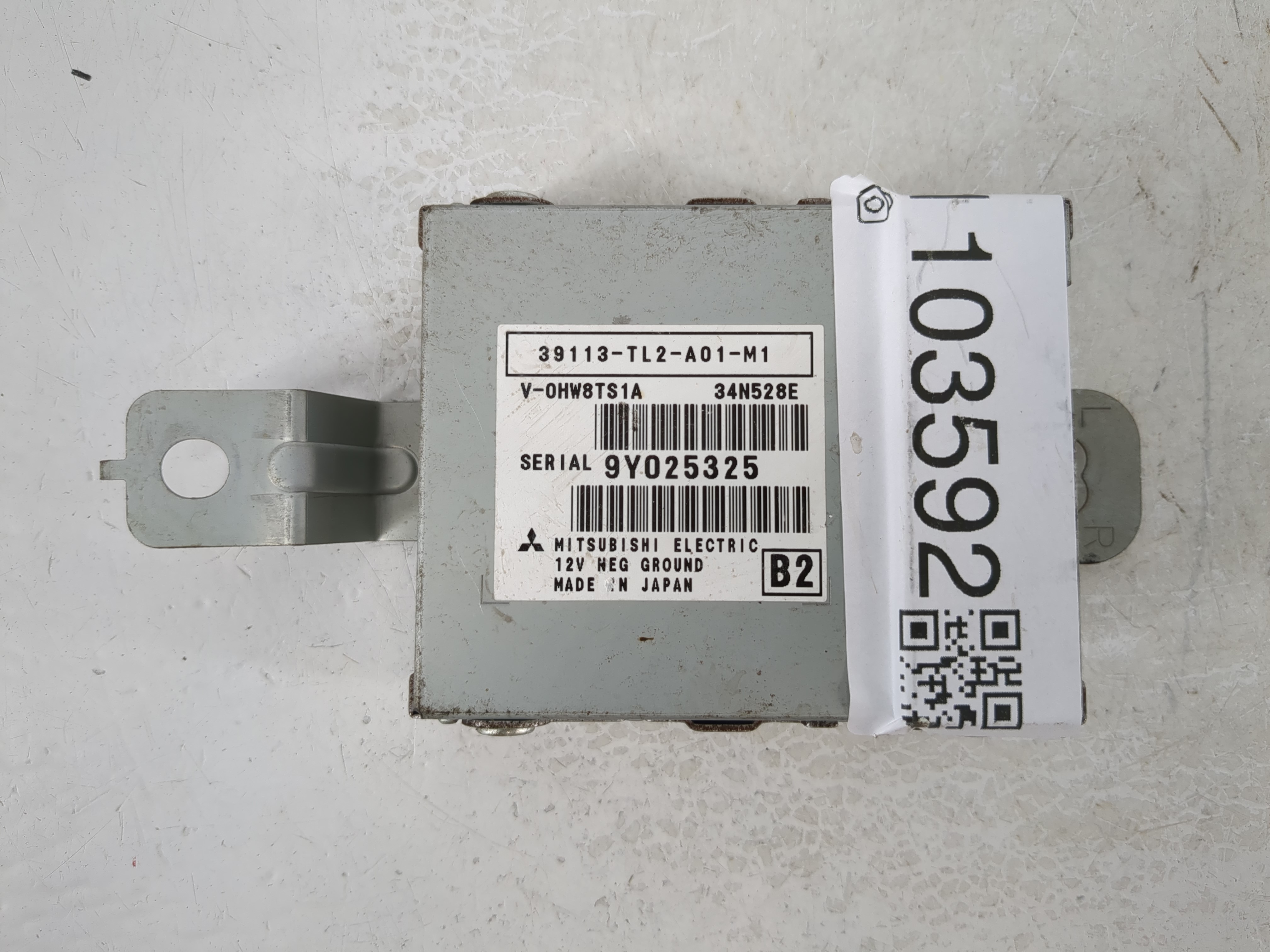 Picture of 2009-2014 Acura Tsx Chassis Control Module Ccm Bcm Body Control 1103592