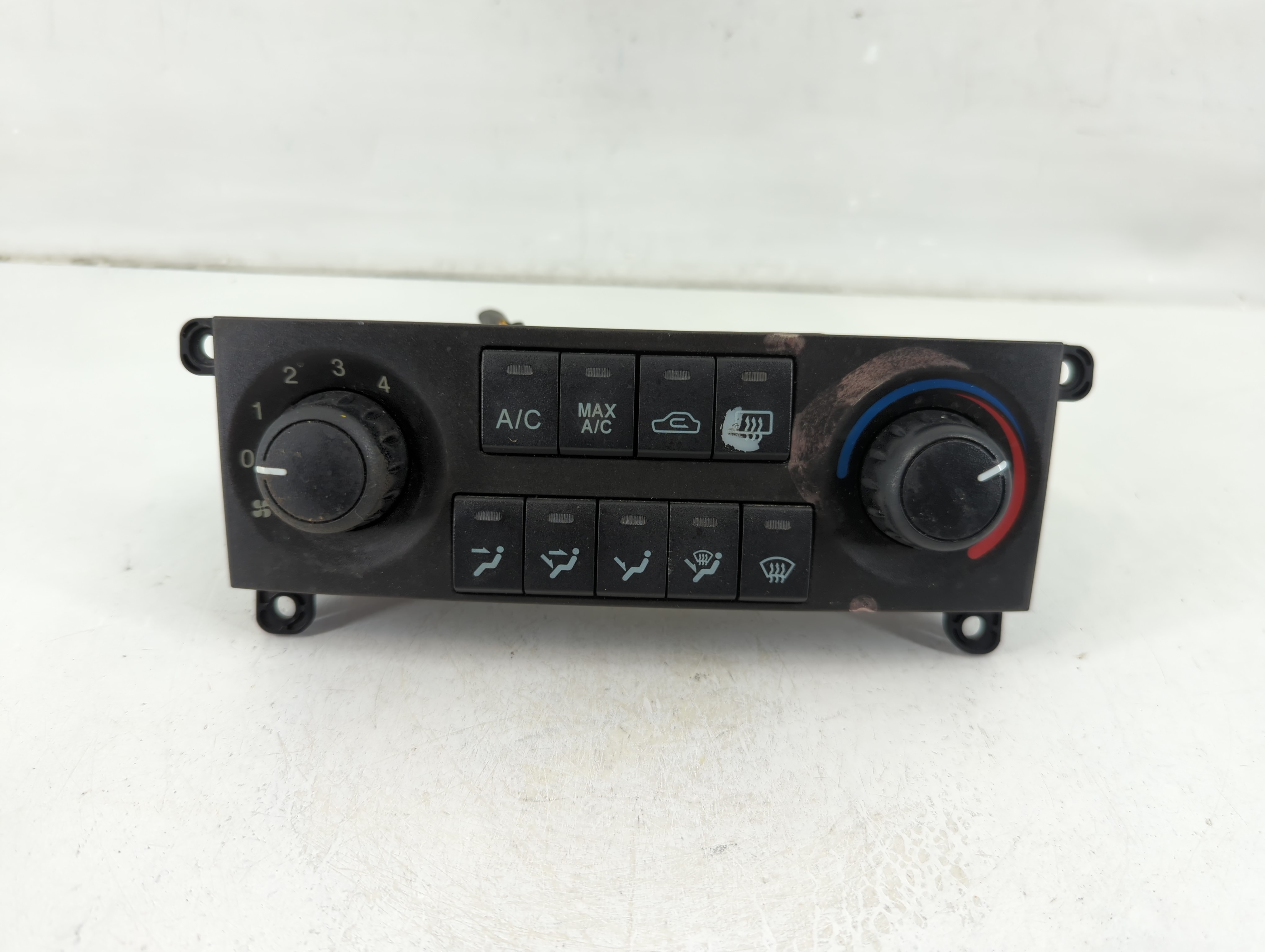 Picture of 2002-2005 Hyundai Sonata Ac Heater Climate Control 1103619