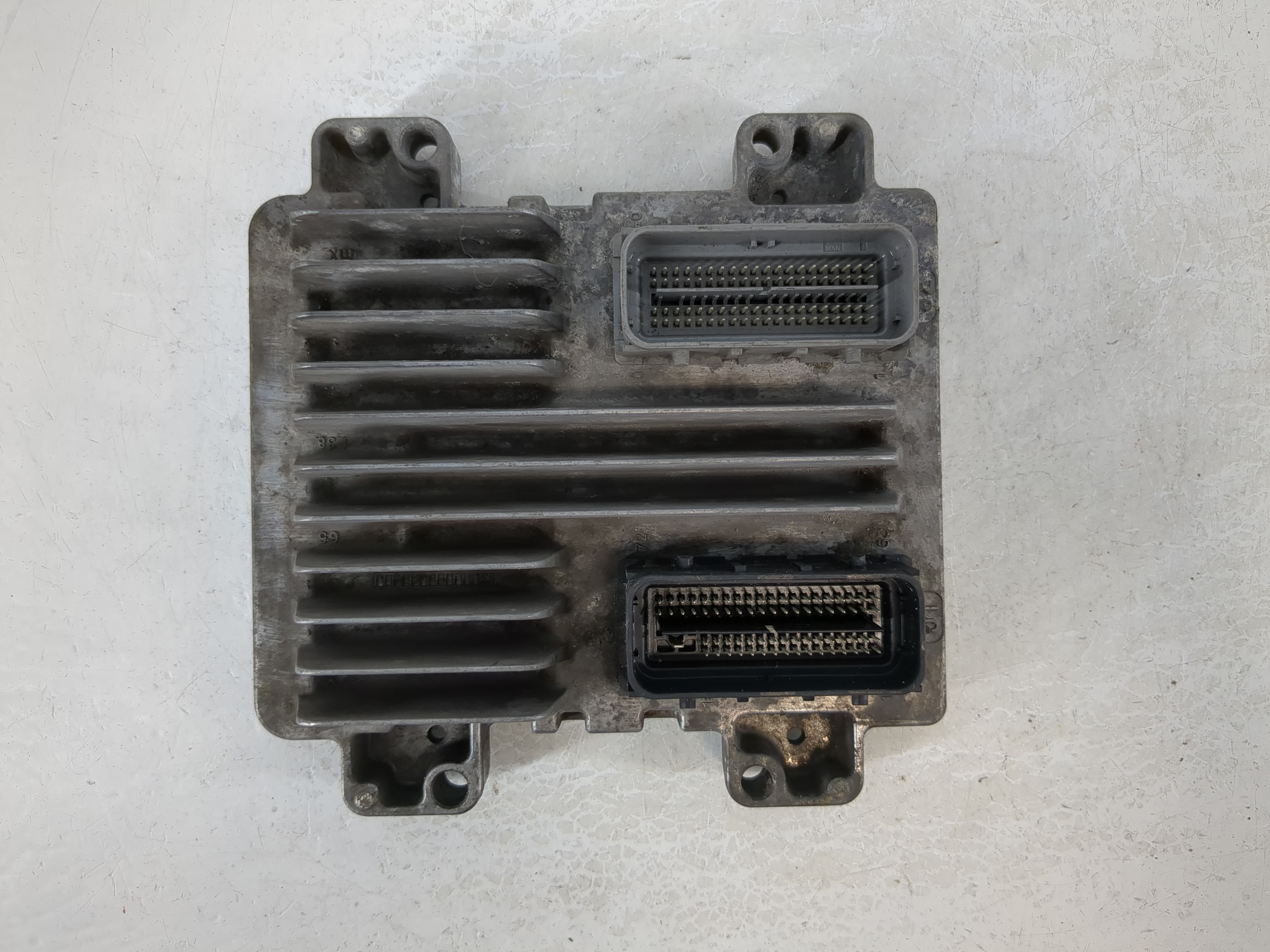 Picture of 2010 Cadillac Escalade Esv Engine Control Computer Ecu Pcm Ecm Pcu Oem 1103662